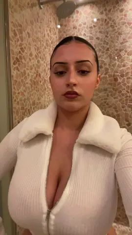 😝