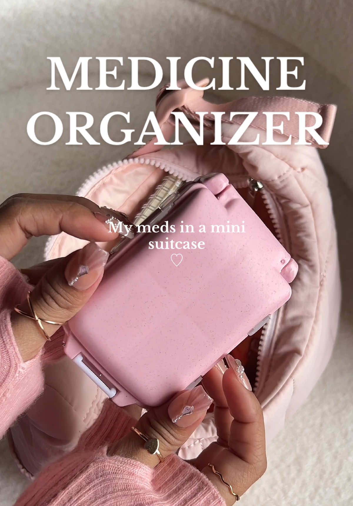 The perfect organizer for your meds #organizer #medicinebox #bagessentials #organizerbox #fyp 