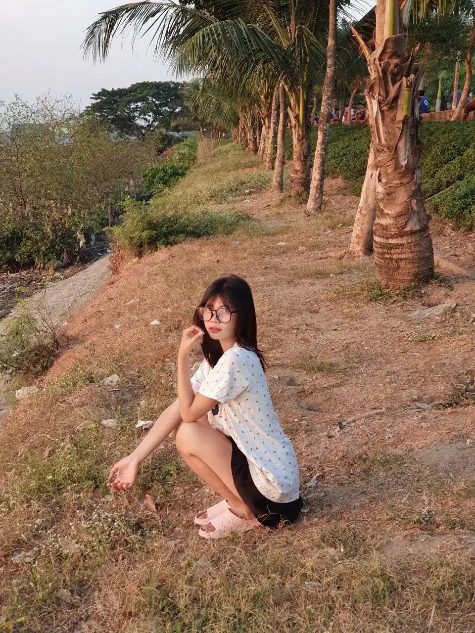 #fypシ゚viral #tiktokindia #fy #နေညိုချိန်ဆည်းဆာလေးနဲ့လေညင်းလေးးးးးး 