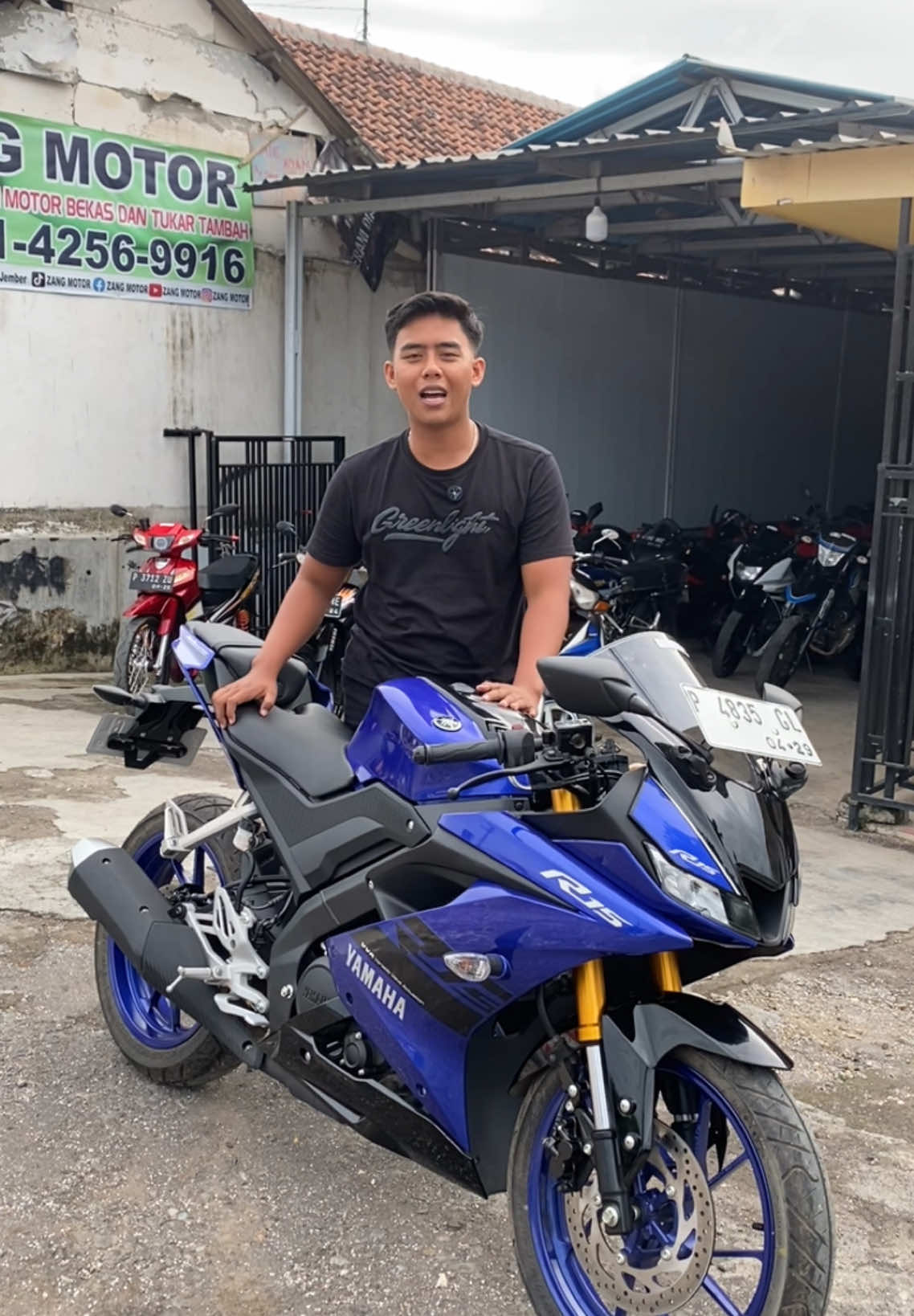 R15 V3 Kilometer 2 perak murah banget #fyp #r15v3 #viral #videoviral #zangmotor #motormurah #jualbelimotor #obralmotor 