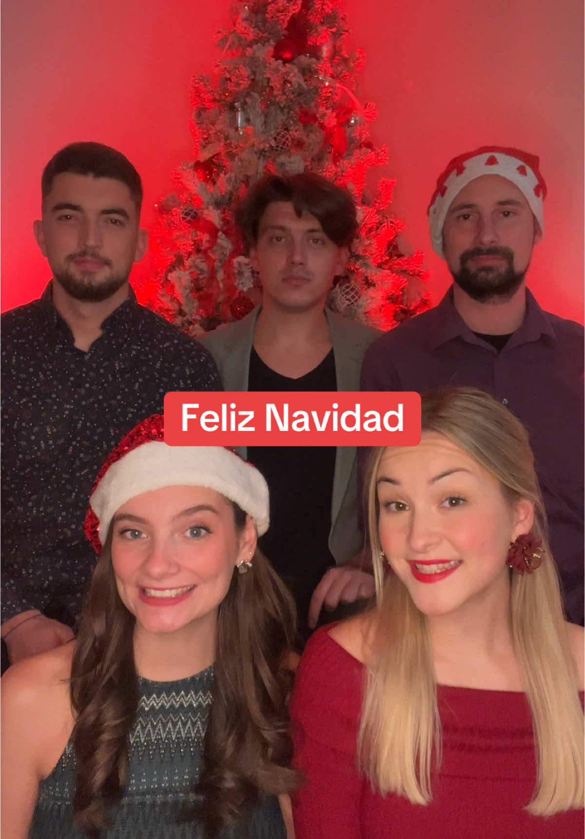 Feliz Navidad🎄✨ c: Paul Langford #feliznavidad #josefeliciano #navidad #christmas #bozic #acappella #voices #christmasmusic #voxford #fyp 