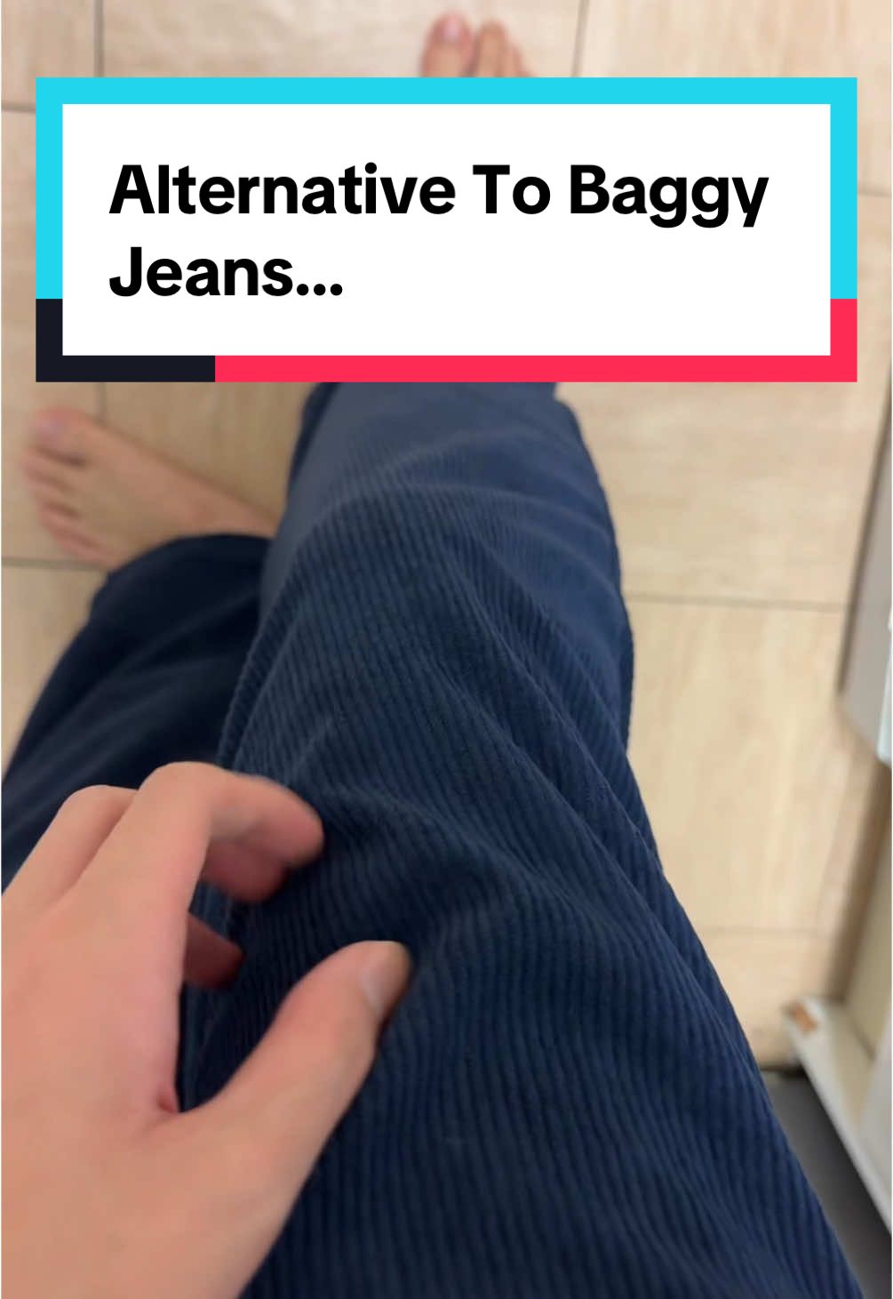 Cmon let’s not be copycats #baggyjeans #fashion #trousers #clothes #dealdrops 