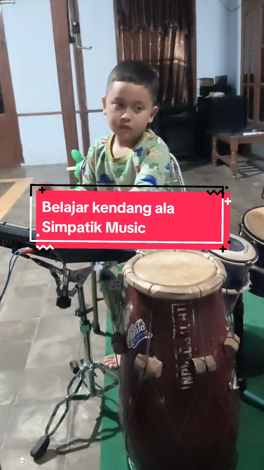 Belajar kendang elektrik ala Simpatik Music 😁😁 #kendangcilik  #coverkendang  #rafankendangcilik  #jandhut  #kendangjaranan  #ashleydme705 #pelampiasan #fyp #fypシ゚viral 