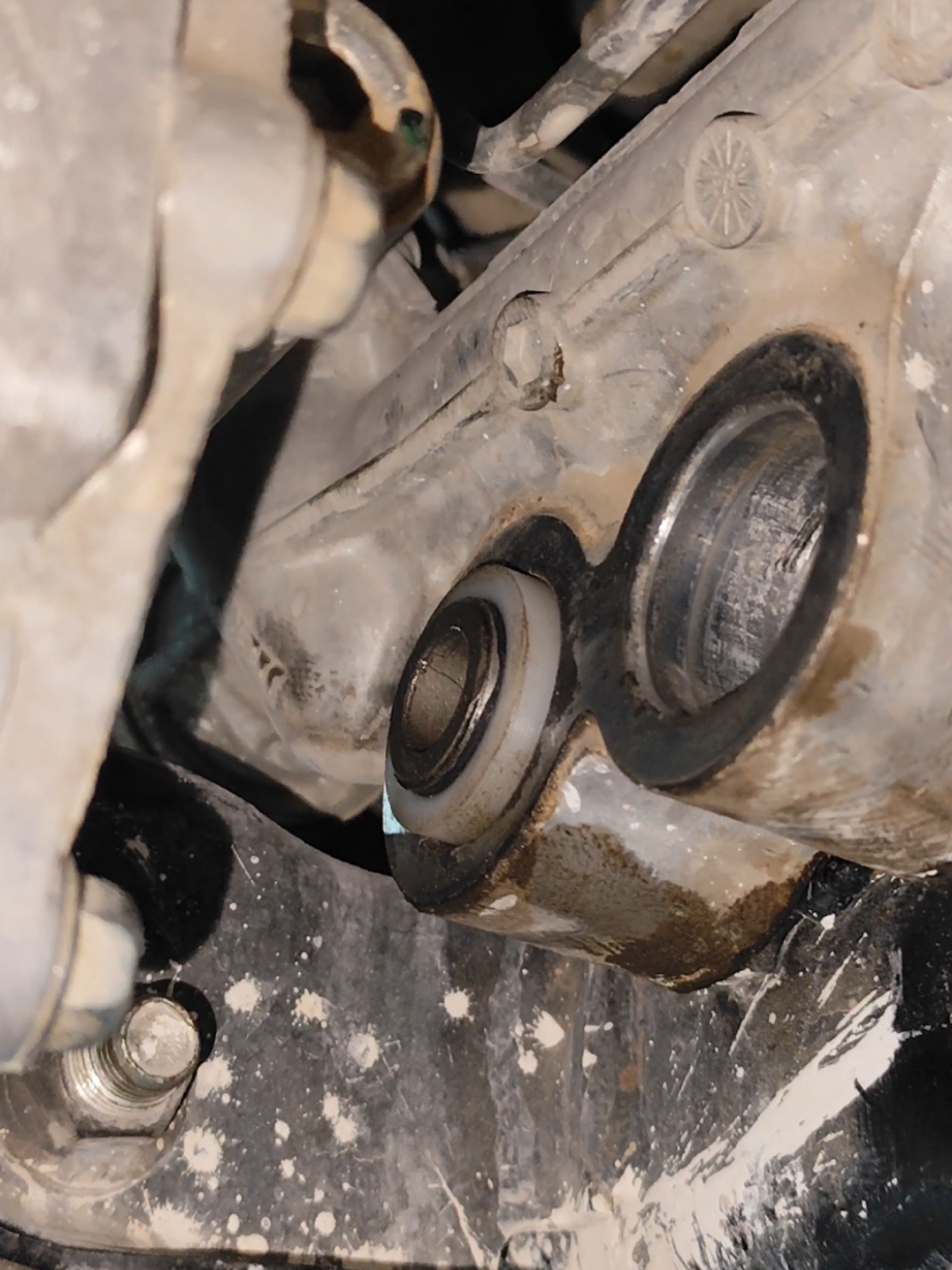Replace steering assembly Bush #auto #mechanic #usa🇺🇸 #CapCut 