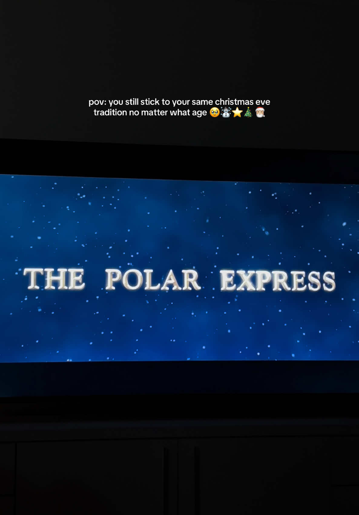 the polar express is the best christmas movie #christmas #trendingvideo #christmastradition #fypシ #foryoupage #festiveseason #christmastiktok #polarexpress #movies #moviescene 