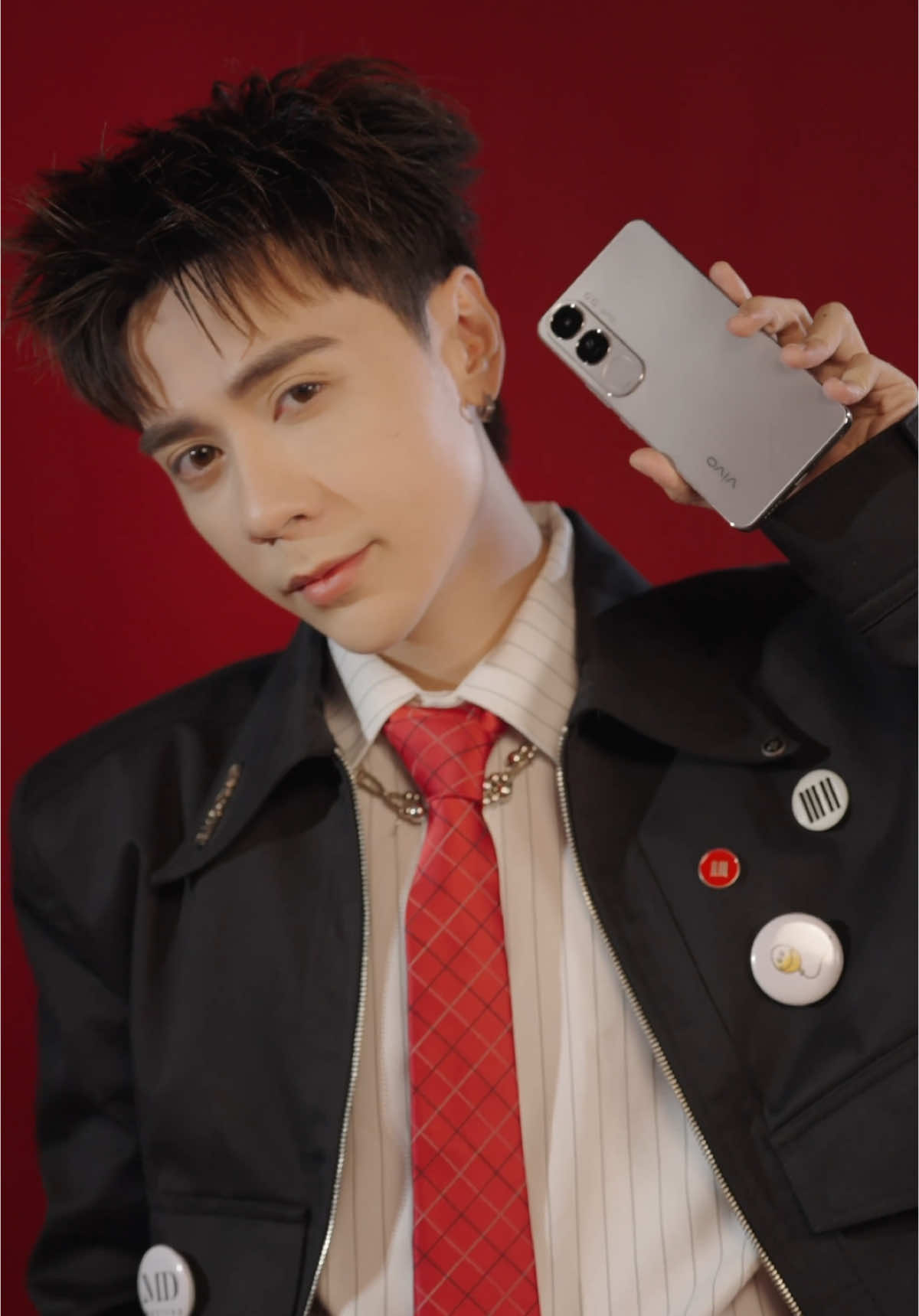 Thử thách này cũng cũng .. 💁🏼 Giáng sinh an lành nha cả nhà ơiii🎄🎅🏻#vivoV40_5G #NgheThuatChanDungDangCapZEISS #QuangHungMasterD #Tiktokgiaitri 