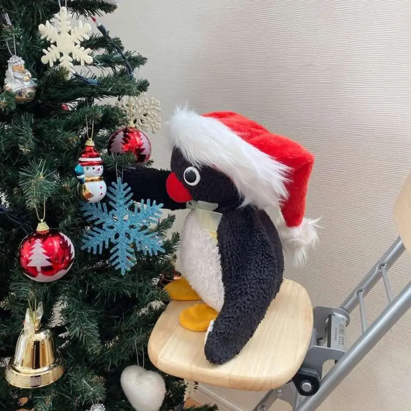 #ピングー #pingu #ぬい撮り #ペンギン #penguin #🐧 #クリスマスツリー #christmastree #🎄 #stuffedanimals #plushie #nootnoot #japan 