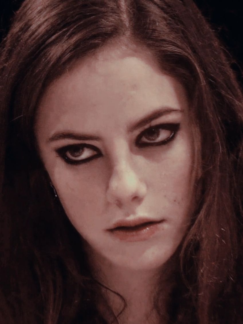 How I wish i was her... #effy #effystonem #effyskins #effystonemedit #kayascodelario #skins #skinsuk #skinsgen2 #skinsedit 