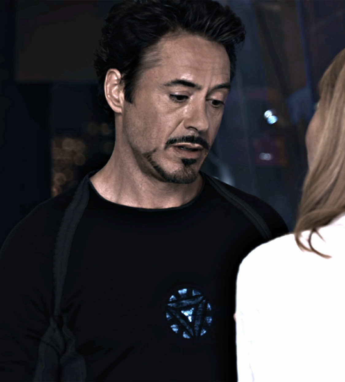 this song scratches my brain just right sdt: @gözde⋆.ೃ࿔*:･ #tonystark #robertdowneyjr #ironman 