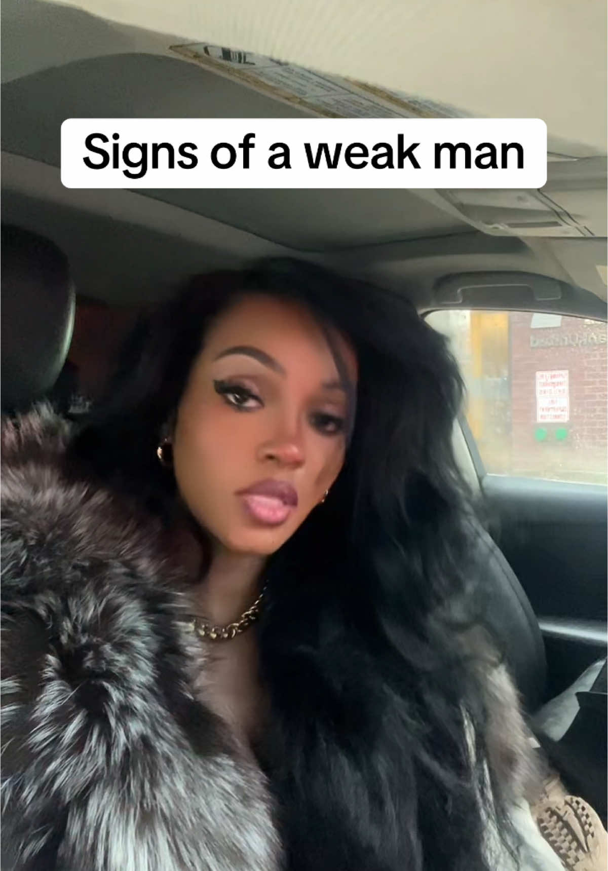 Signs of a weak man 🧍‍♂️  #levelup #relationships #emotions #weakmen #levelup #fyp #life #maryambasir #cartips #Love #datingadviceforwomen  #creatorsearchinsights 