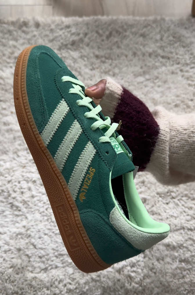 Im loving these new Adidas Spezial in Collegiate green 🎾. This is how id style it.  #ltkcreator  You can shop the look in my LTK link in bio!  #ltkfind #ltkstyletip #fyp #adidas #adidasspezial #adidassamba #styleinspo #styletips #fashiontiktok #winterfashion 