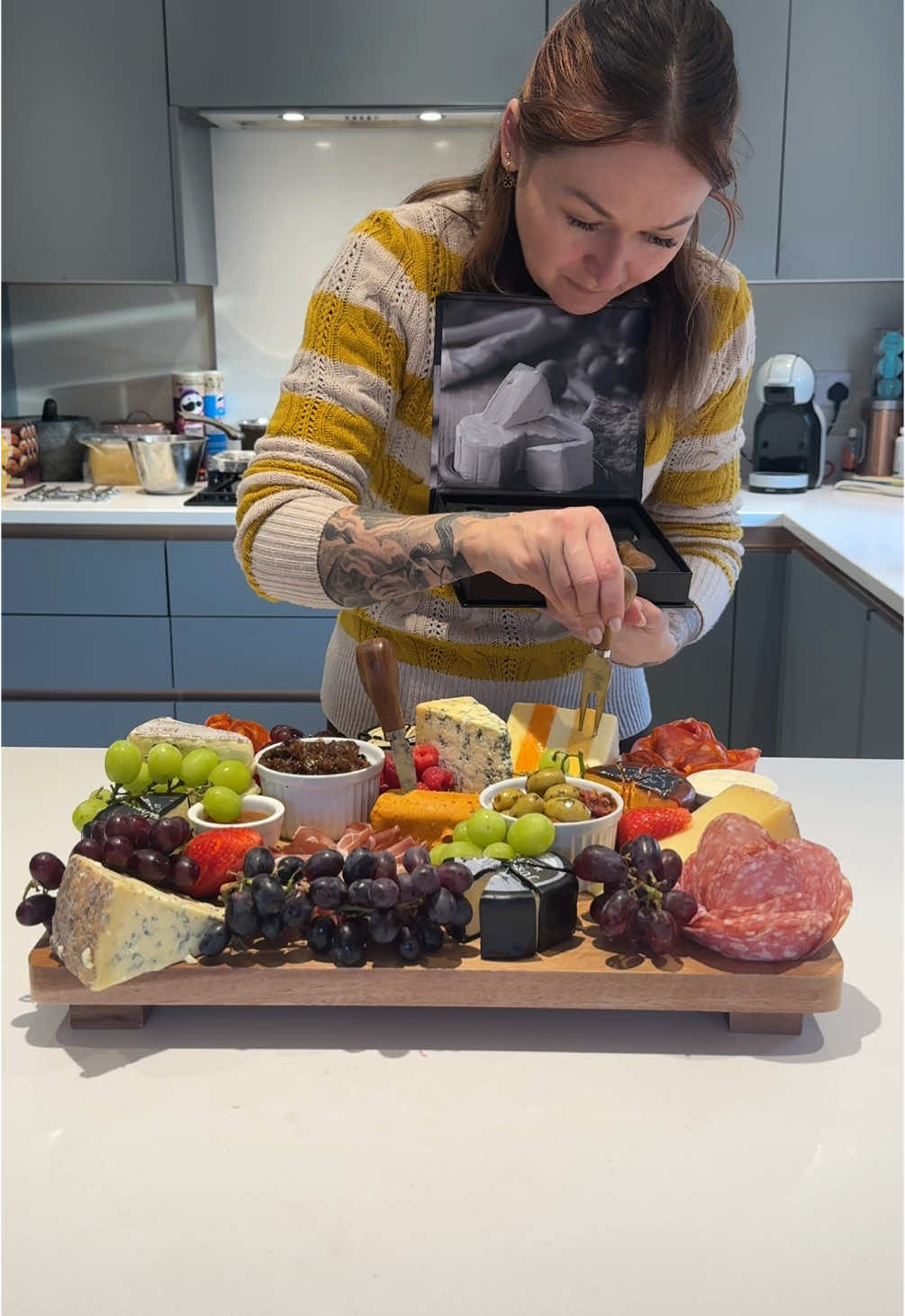 I don’t even like Cheese! Yet I can still make the perfect Charcuterie Board for Christmas Eve! Not bad for my first attempt! However the board was too small to fit in the crackers so next year I will have to invest in a bigger board! #cheeselover #cheeseboard #charcuterie #charcuterieboard #charcuterieboardsoftiktok #christmaseve #dinnerparty