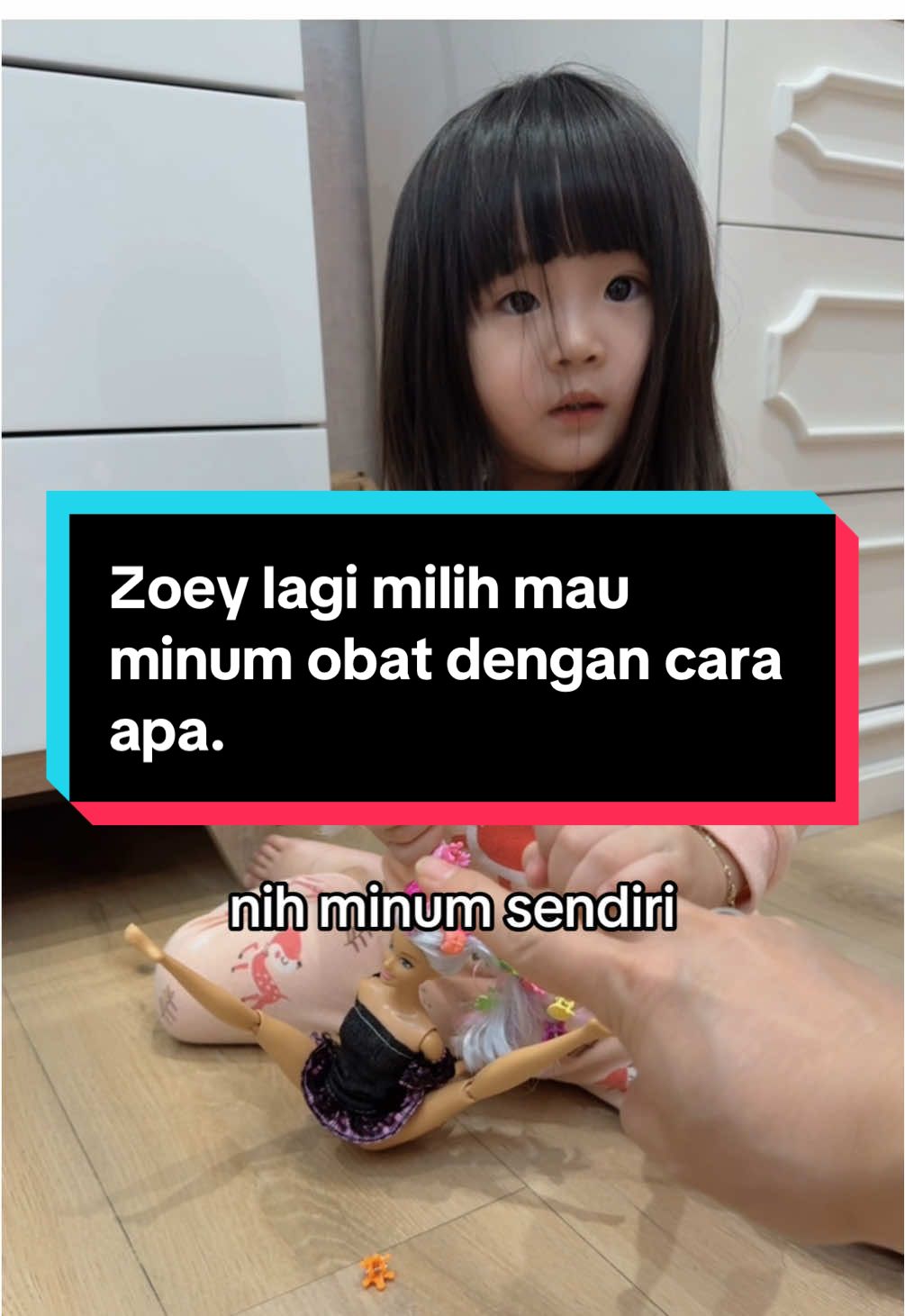 Drama anak minum obat emang harus sabar #daddysgirl #baby2th #anakpintar #anakcantik #bayilucu #kocak #rosé #menggemaskan #fyppppppppppppppppppppppp #viraltiktokvideo #pik2 #tiktokviral #viraltiktokvideo#anakcantik #lucubanget #anakminumobat 