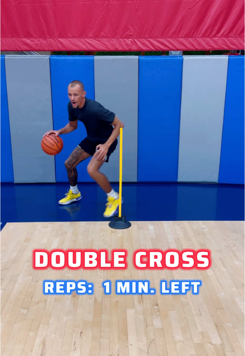 15 MIN. RHYTHM & PACE HANDLE WORK🔥📝 #basketball #hooper #ballislife #teachersoftiktok #LearnOnTikTok #skills #tutorial #breakdown #learnontiktok #fyp #traeball #workoutroutine #workout #training #workoutmotivation #basketballworkout 