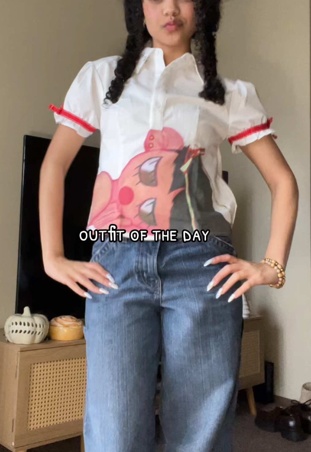 happy holidayssss - ootd with my new sixth dimension top and an easy curly hairstyle that even i can do haha #OOTD #pinterestoutfit #sixthdimension #6thdimension #coolstyle #whimsy 