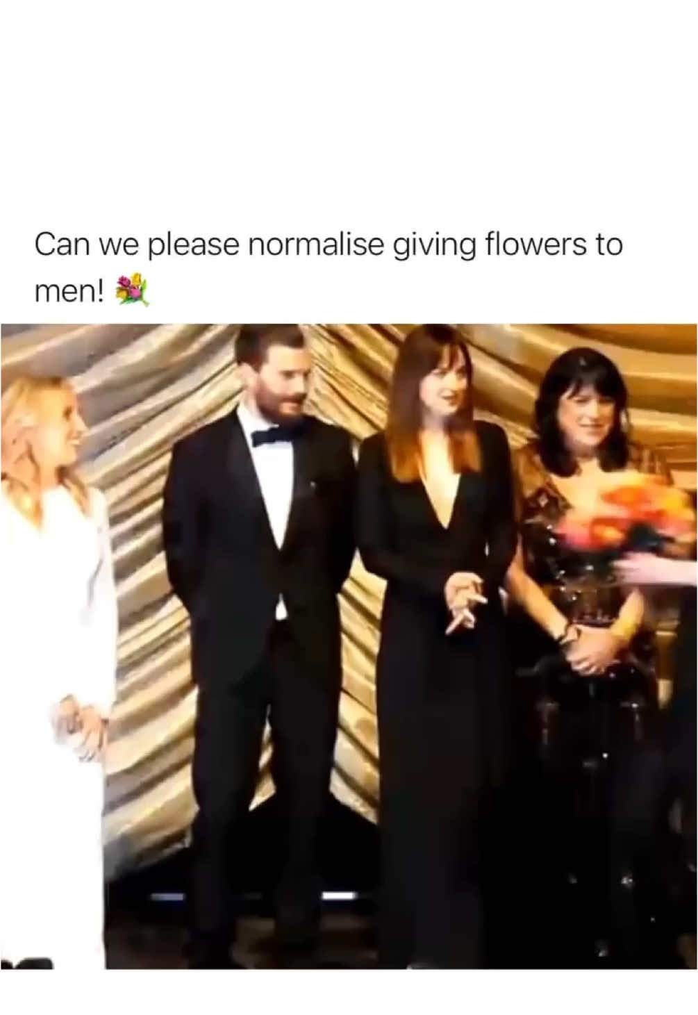 Can we please normalize giving flowers to men!😭🙏🏾🌹 #reels #dakotajohnson #flowers