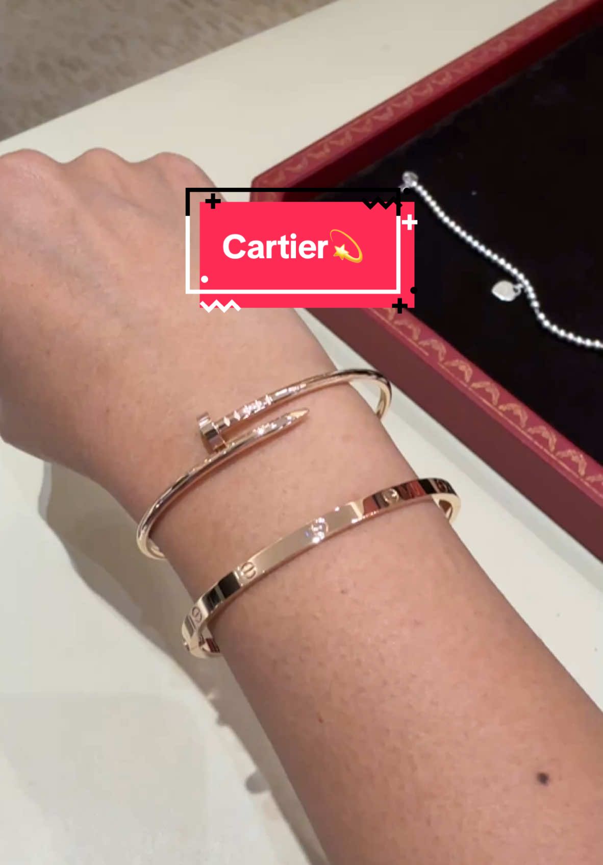 ครั้งแรกที่ shop Cartier ที่สุวรรณภูมิรับ สิทธิ์เบริด์เดย์คิงเพาว์เวอร์🤭 #cartier #cartierjusteunclou #cartierlovebracelet #รีวิว #แบรนด์เนม #บอกบุญ #เทรนด์วันนี้ 