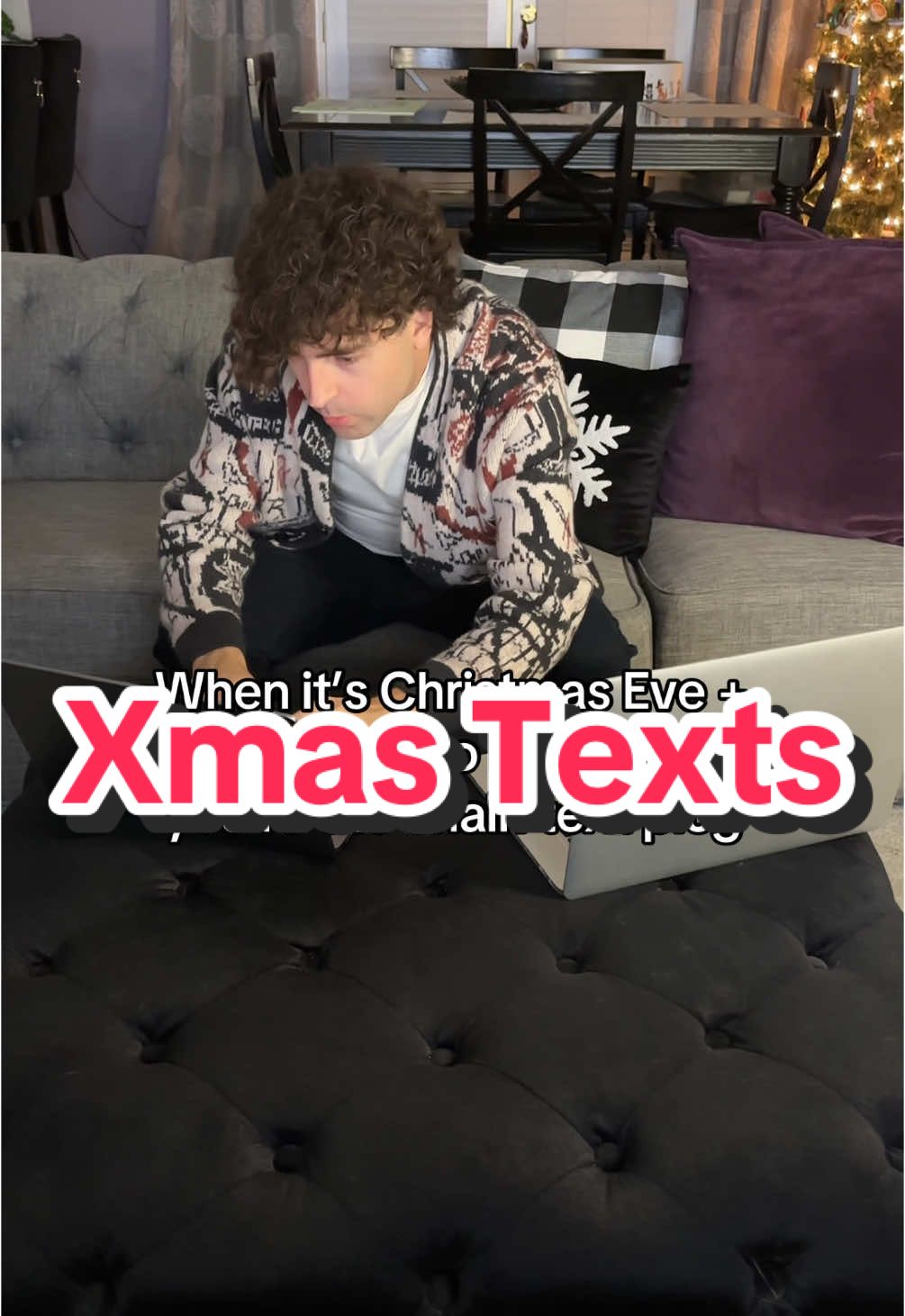 Clocking in for my busiest time of year.🫡 🎅 #chaintext #christmas #emojipasta 