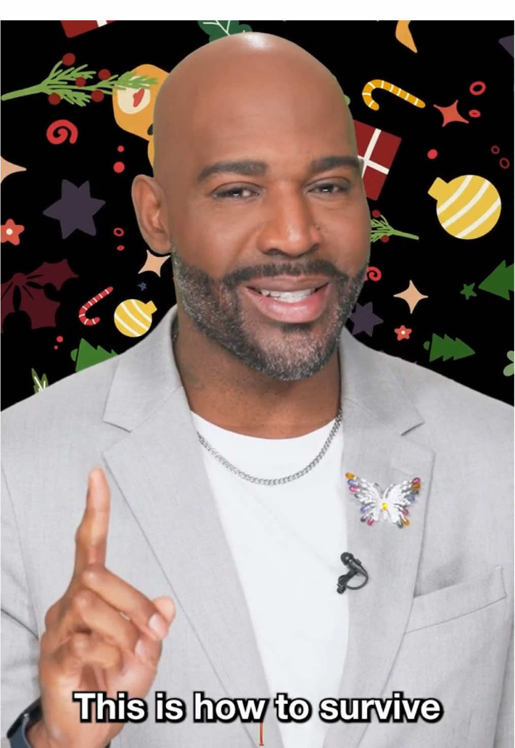 What do you do if the food is…sus on Christmas? #Holidays #christmas #karamoshow #karamo #manners 