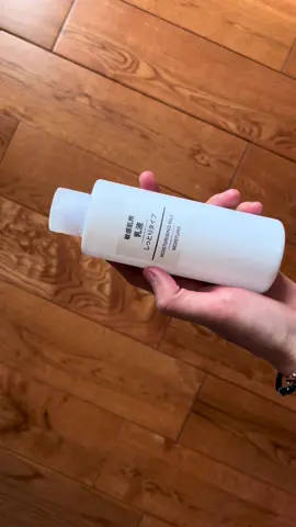 MUJI's lotion is my favorite lotion for the past three years 🤍✨ Comment below if you've tried it before👇 #japan#MUJI#lotion#wintervibes#winterfashion#wintertogo#skincare #UGC#ugccreator#canada#Vancouver