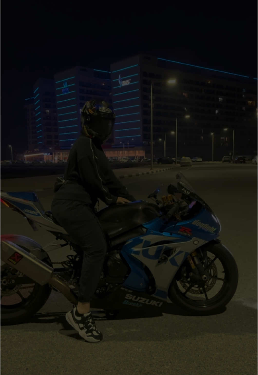 Your bike is your therapy 💙🌀🏍️  #CapCut #explorer #explore #fyppppppppppppppppppppppp #fypage #dubai🇦🇪 #الشعب_الصيني_ماله_حل😂✌️ #aljadashj #kamikaze #dubai_dxb_uae #uae🇦🇪 