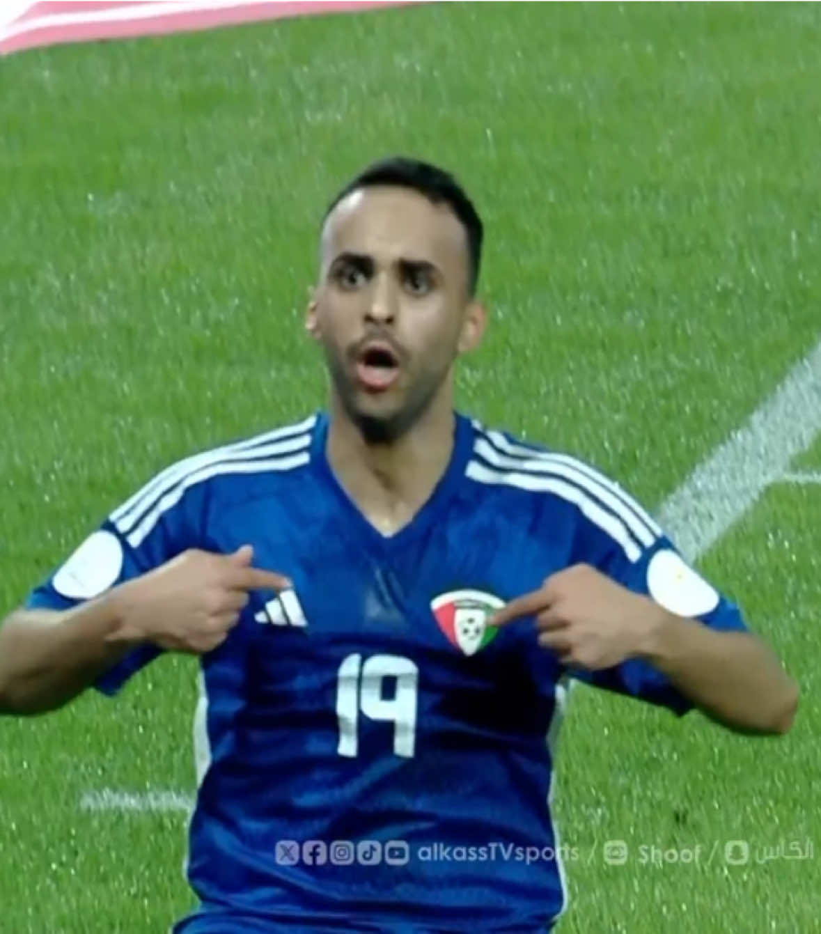 ‏هدف| تقدم #الكويت 2-1 على #الإمارات عن طريق معاذ في الدقيقة 89  ‏ ⁧‫#كأس_الخليج‬⁩ || ⁧‫#خليجي_زين26‬⁩ ‏ ⁧‫#قنوات_الكاس‬⁩ || ⁧‫#منصة_شوف‬⁩