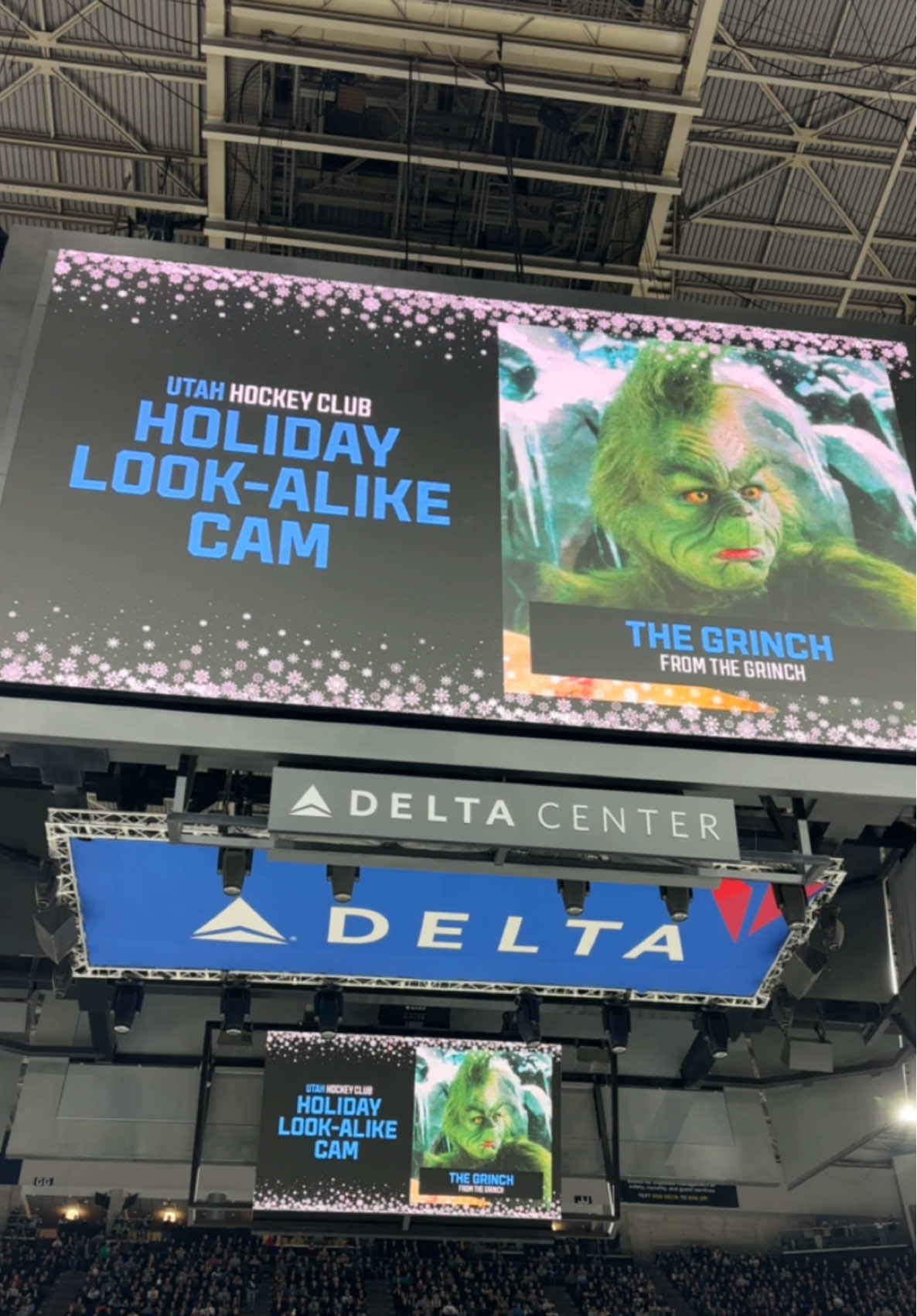 Holiday look-alike cam at the @Utah Hockey Club & @Dallas Stars game @delta #fyp #foryoupage #holidays #lookalikecam #hockey #NHL #utahhockeyclub #dallasstars #saltlakecity #utah #delta #deltaairlines #deltacenter 