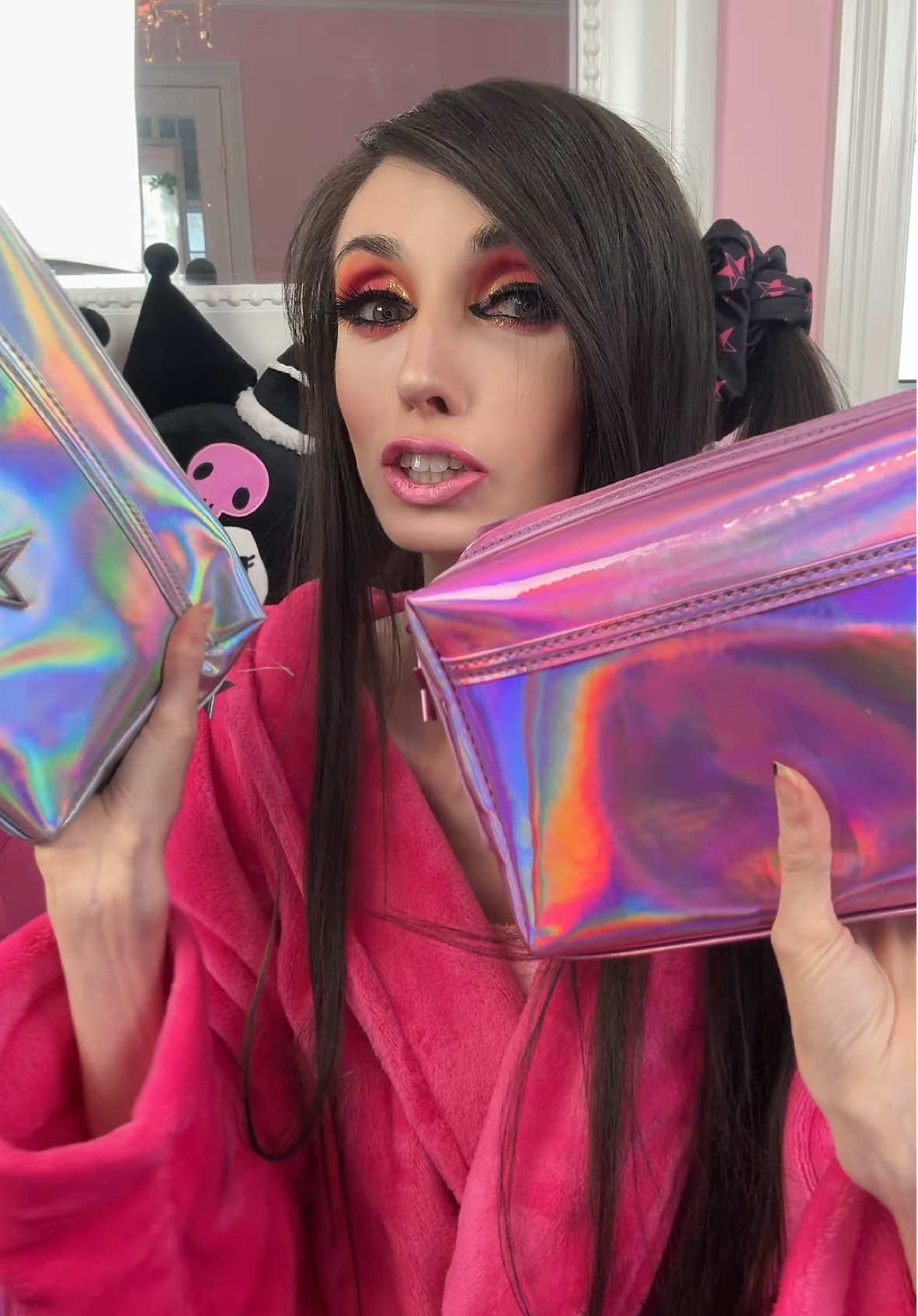 Opening my @Jeffree Star Cosmetics Winter Mystery bags!! ❄️✨ Omg there’s so many beautiful and fun items!! Love these 🥰🩵#makeup #jeffreestarcosmetics #mysterybag #beauty 