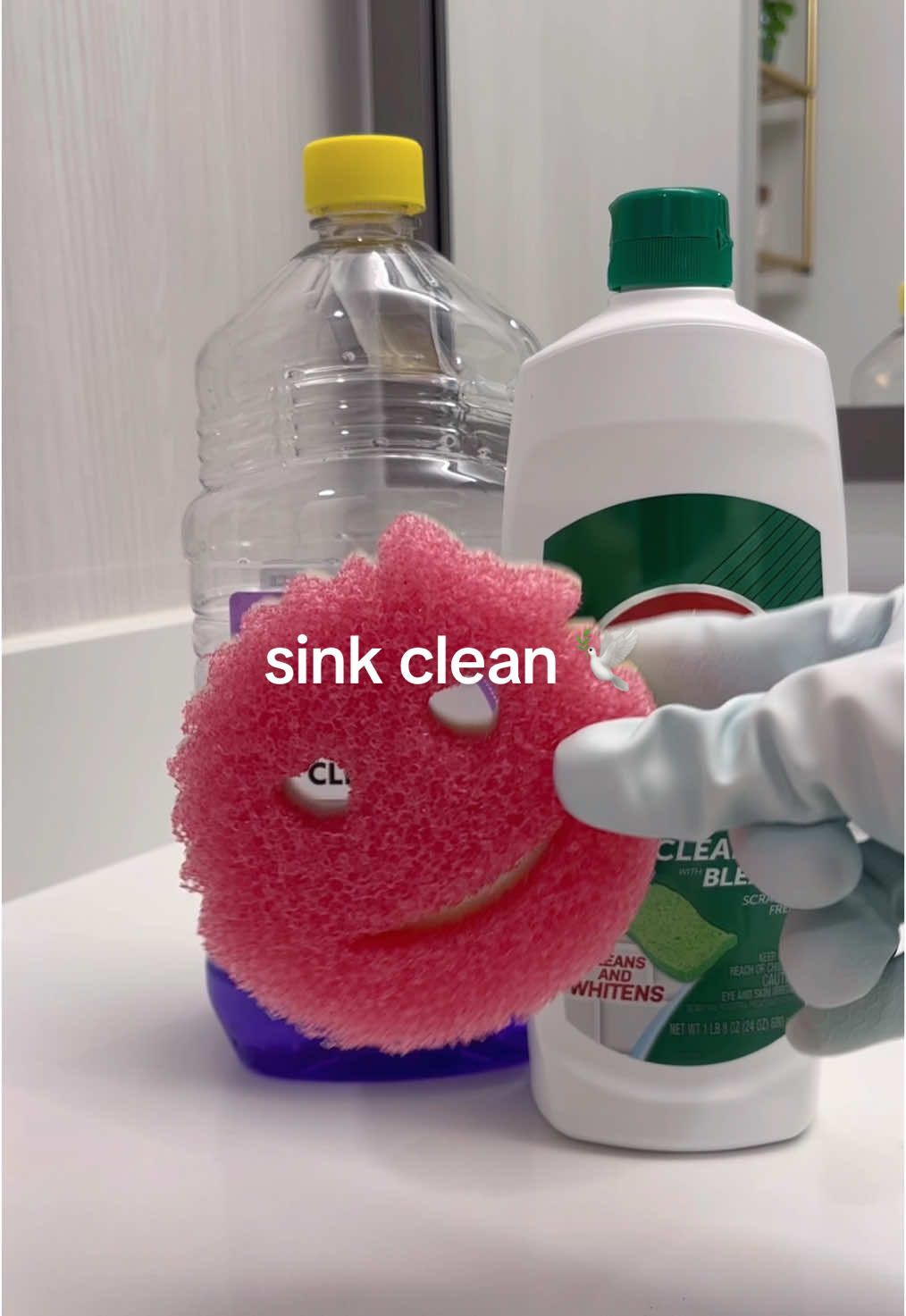 merry christmas eve! Christ is born 🕊️ #sinkclean #sudsy #scrubdaddy #comet #CleanTok #cleaningasmr #cleanasmr #scrubbing #scrubbingasmr 