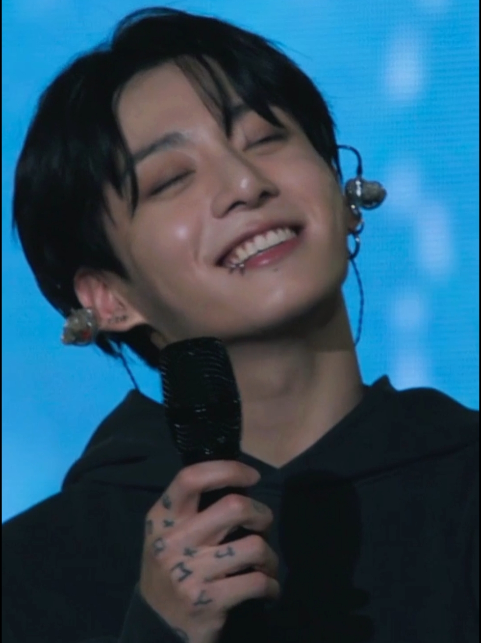 Te deseo feliz navidad con una de las canción de jungkook que más amo💜✨️🥺❤️#jungkook #jungkookedit #iamstil #armybts 