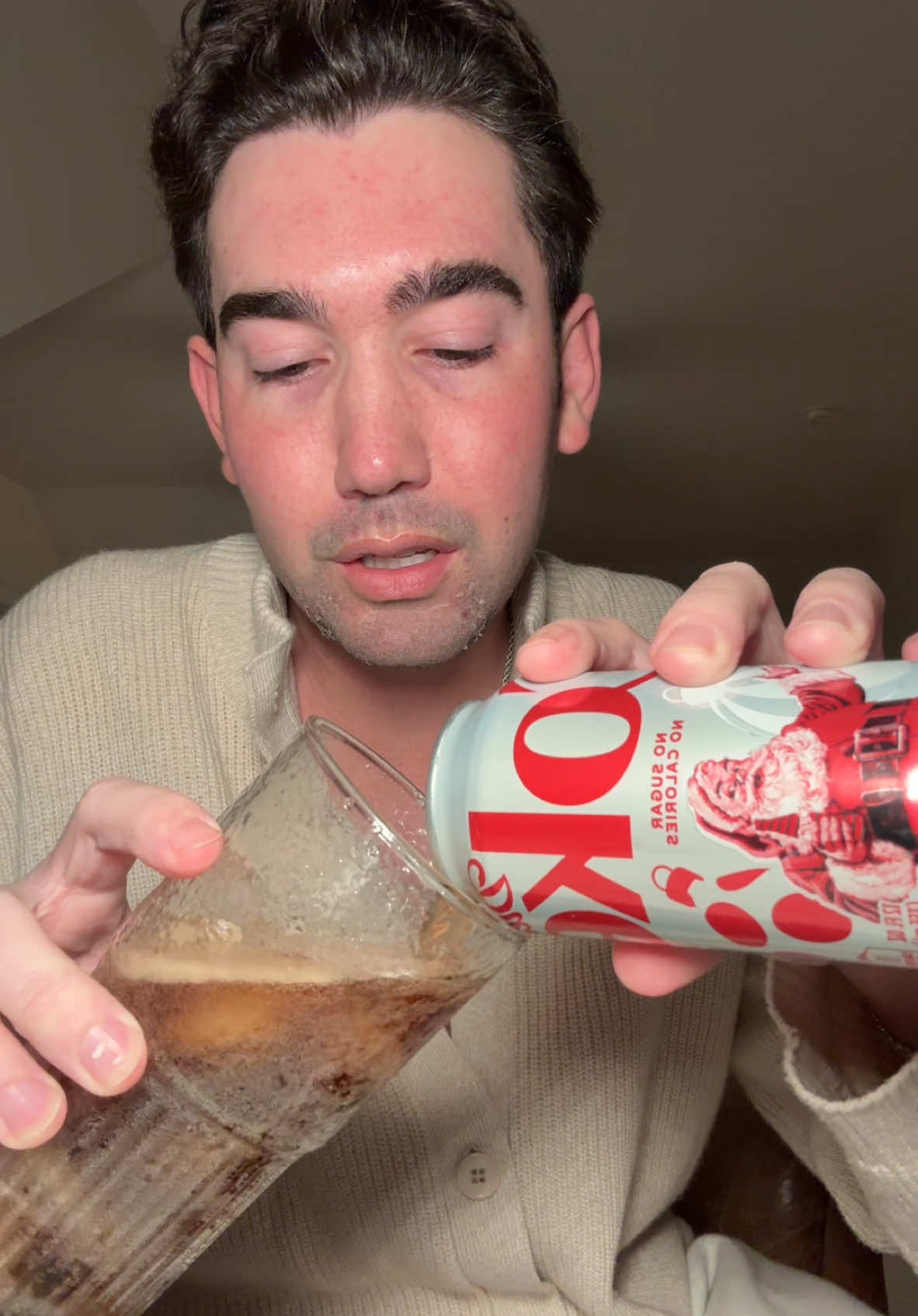 Some alone time this fine Xmas Eve #debrief #dietcoke #soda #chitchat 