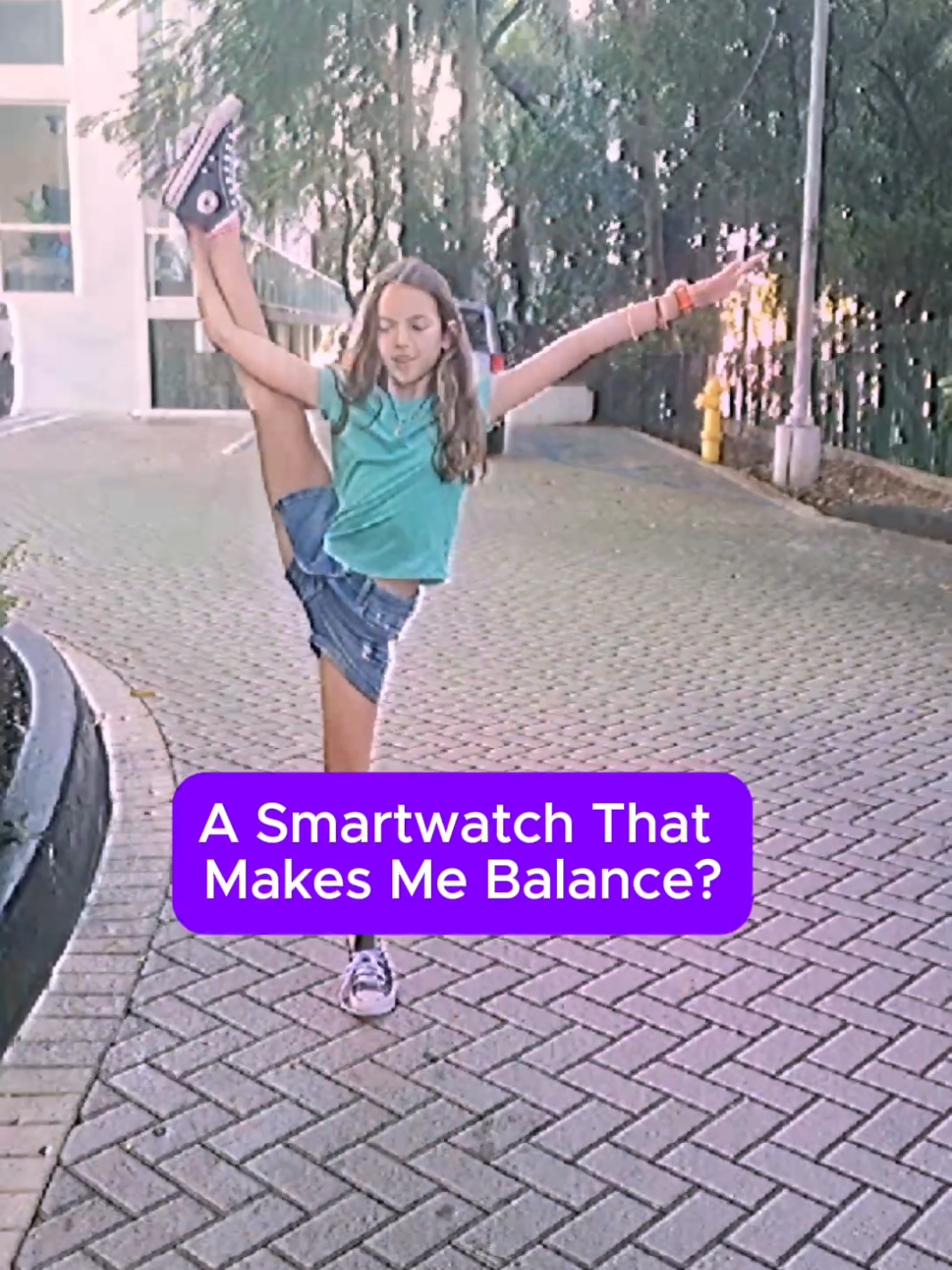 The Nickelodeon kids’ smartwatch combines everything parents want—safety, durability, and affordability—with the fun features kids love, like games and messaging. Let them play and explore while you stay connected and in control. 💡 #SmartwatchViral #GreatSmartwatches #TechForKids #ParentingWin  #smartwatch  #nickelodeon 