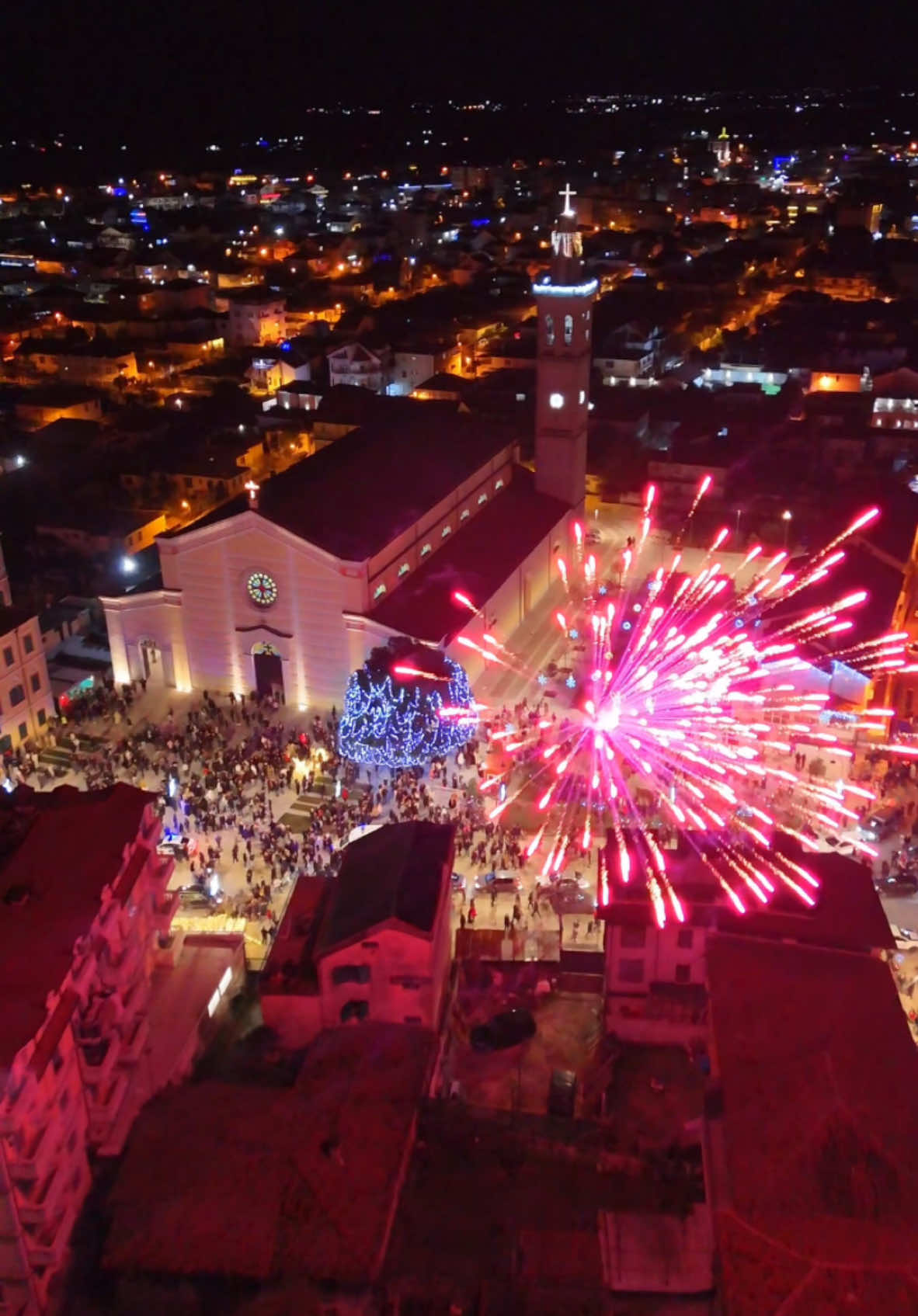 Gezuar Krishtlindjen 🎄 -  -  🎥 @TerencPepa  - - #travel #terencpepa #photography #feelalbania #dji #christmas #photooftheday #jesus #sonyalpha #instatravel #gopro13 #adventure #travelblogger #gopro #holiday #christmasdecor #landscape #traveltheworld #travelgram #beautiful #albania #newyear #shkoder #gopro #city #djimini4pro #visitshkoder #djiphotography #magjiaveriutshqiperise 