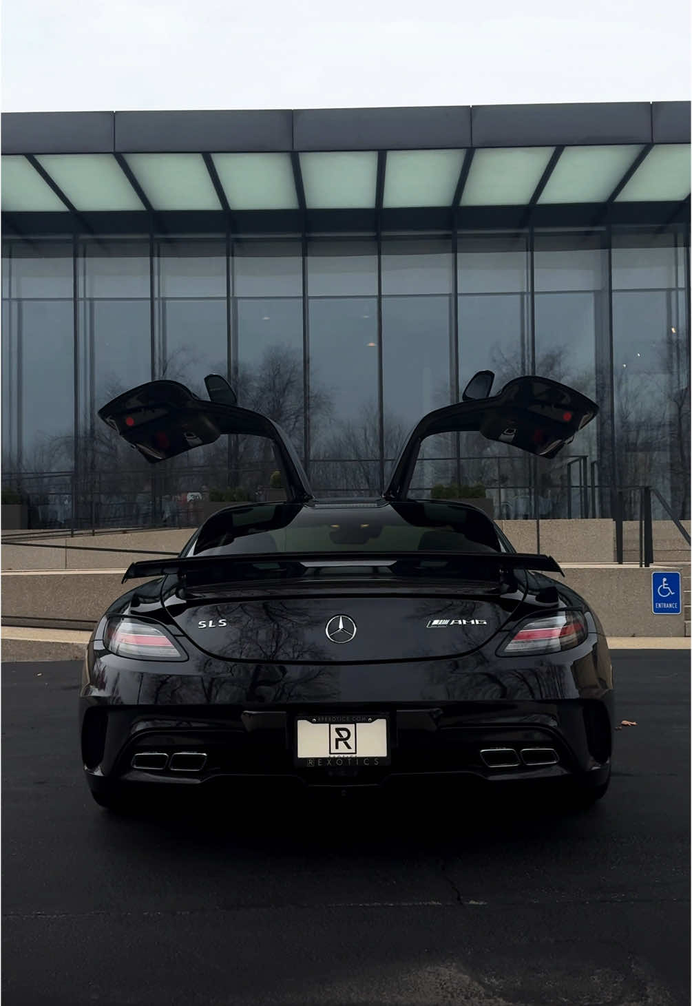 SLS Black Series ☠️ | #mercedesbenz #amg #sls #blackseries #carhub #supercars #fyp 