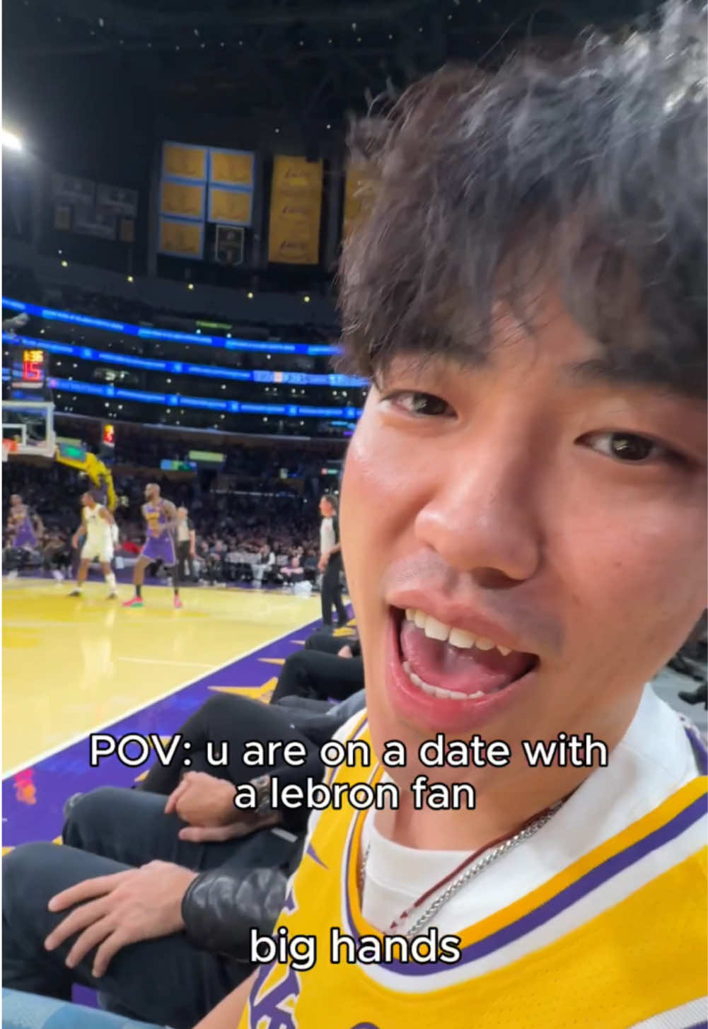 Always be my sunshine 🌞 #rizz #lakersgame #comedyskit #lebronjamesfan #datingmemes 