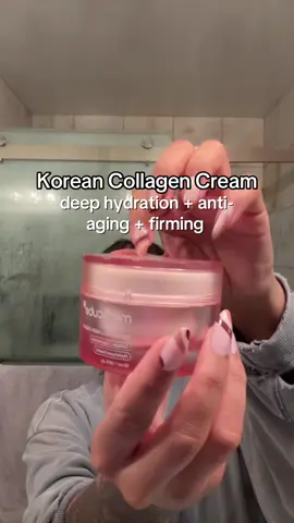 Medicubes triple collagen cream has been saving my life especially with this winter season ❄️✨ #koreanskincare #collagencream #collagenskincare 