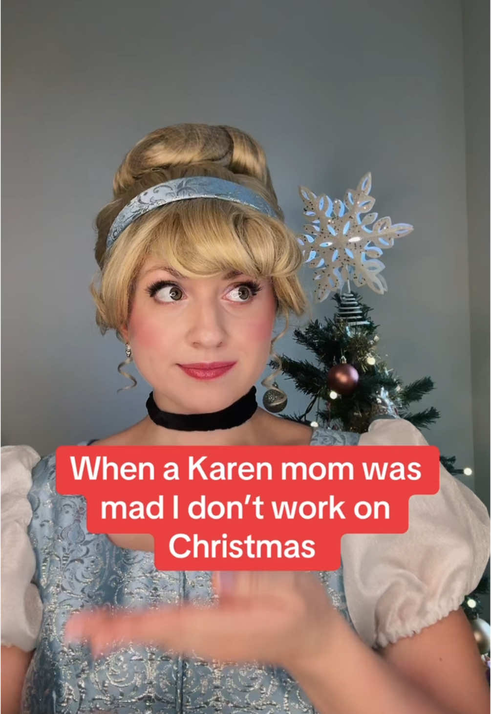 Sorry mam, I will not be in a ballgown and wig on Christmas 😂 #christmas #karen #storytime 