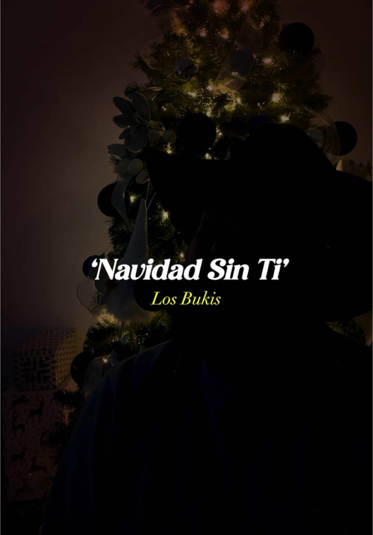 LLEGA NAVIDAD Y YO SIN TI 🎄💔 #LosBukis #navidadsinti #christmas #navidad #marcoantoniosolis #mexican #lyrics #translation #foryoupage #fyp #holidays #tiktokpartner #CasaTikTok 