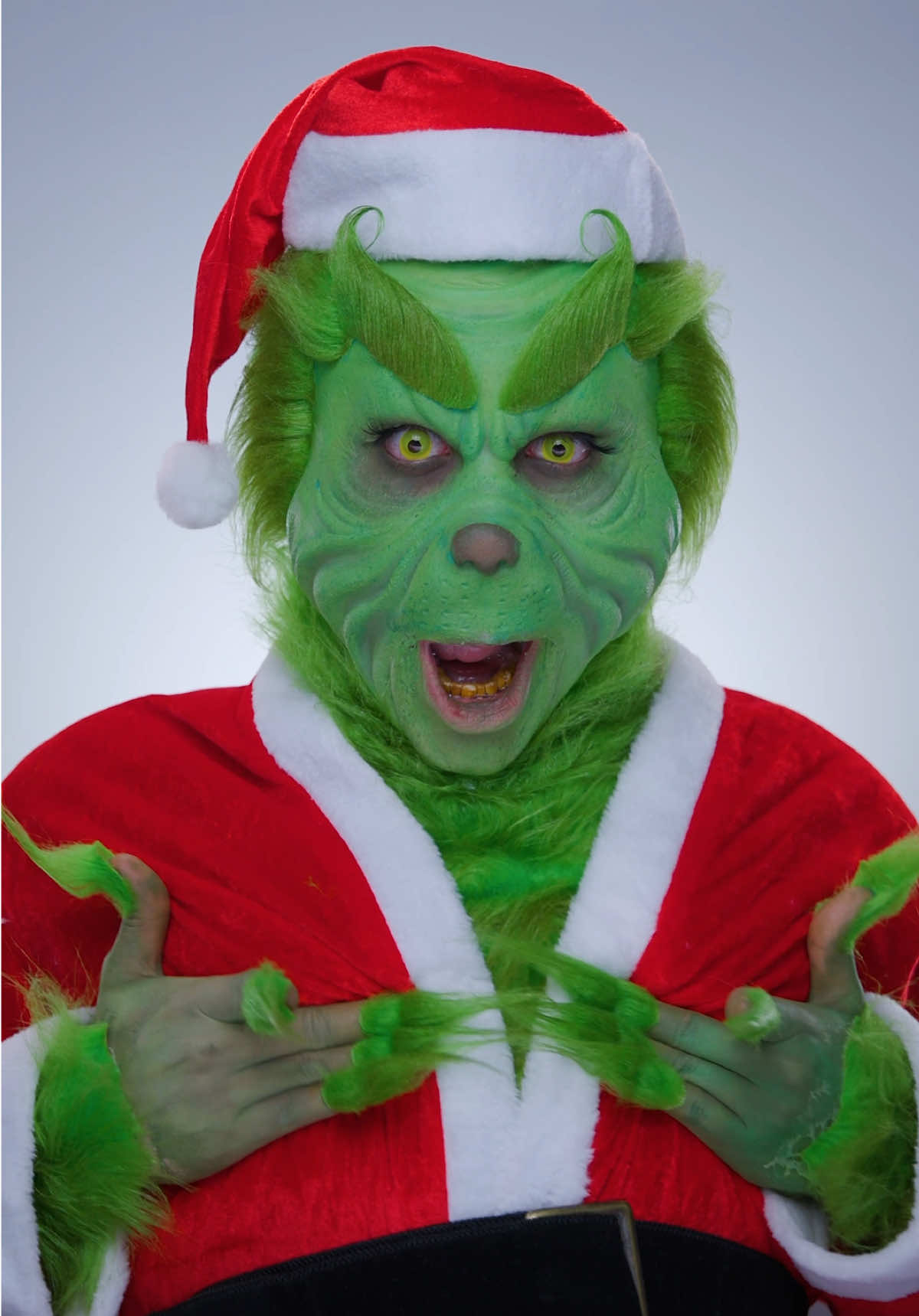 Grinch Makeup!!💚✨ VAMOS FAZER SUBIRR (32 horas de gravação) #makeup #grinch 