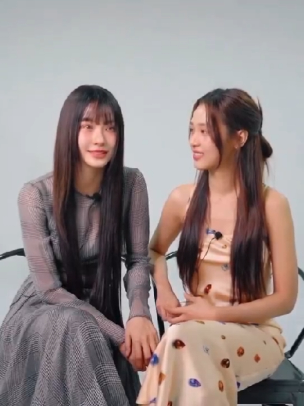 Q: clingy or jealous? NT: clingy F: clingy F: I’m jealous too NT: really? you are? F: I dont look jealous? NT: do i look jealous? F: a bit, oh i dont know NT: i used to be jealous before, but now i’m not that (jealous), i’m clingy Q: flirt or getting flirted? NT: flirt F: getting flirted NT: i will greet them first, but i have to look for the right timing, if we have the same interest, i will greet them “oh you do this too?” F: or…? NT: “oh Film you play guitar too?” something like this Q: madly in love or not expressing it NT: madly in love F: not expressing it NT: you are? it means if we are together alone F: hmmm…at first i would be madly in love, later i will not express it, i dont know, i have to try NT: (laughs) F: what? @Namtan Tipnaree @Flim Rchanun  #plutoseries #namtanfilm #namtantipnaree #filmrachanun #plutoseriesedit #glseries #wlw #kdrama #gmmtv #fyp #edit #metavee #aioonmay #filmracha #fyp #trending #foryou #น้ําตาลฟิล์ม 