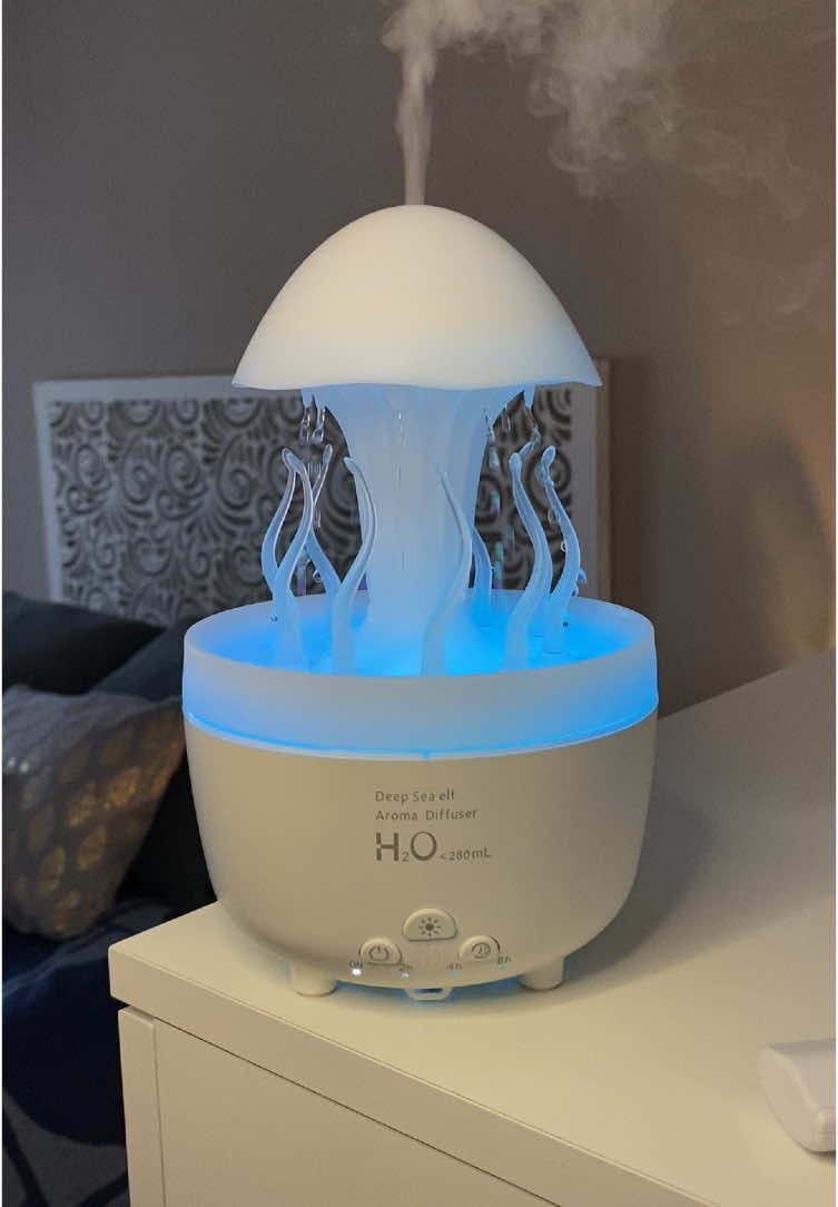 This is my way to sleep quicker #anxiety #insomnia #relax #humidifier #roomdecor #sleep 