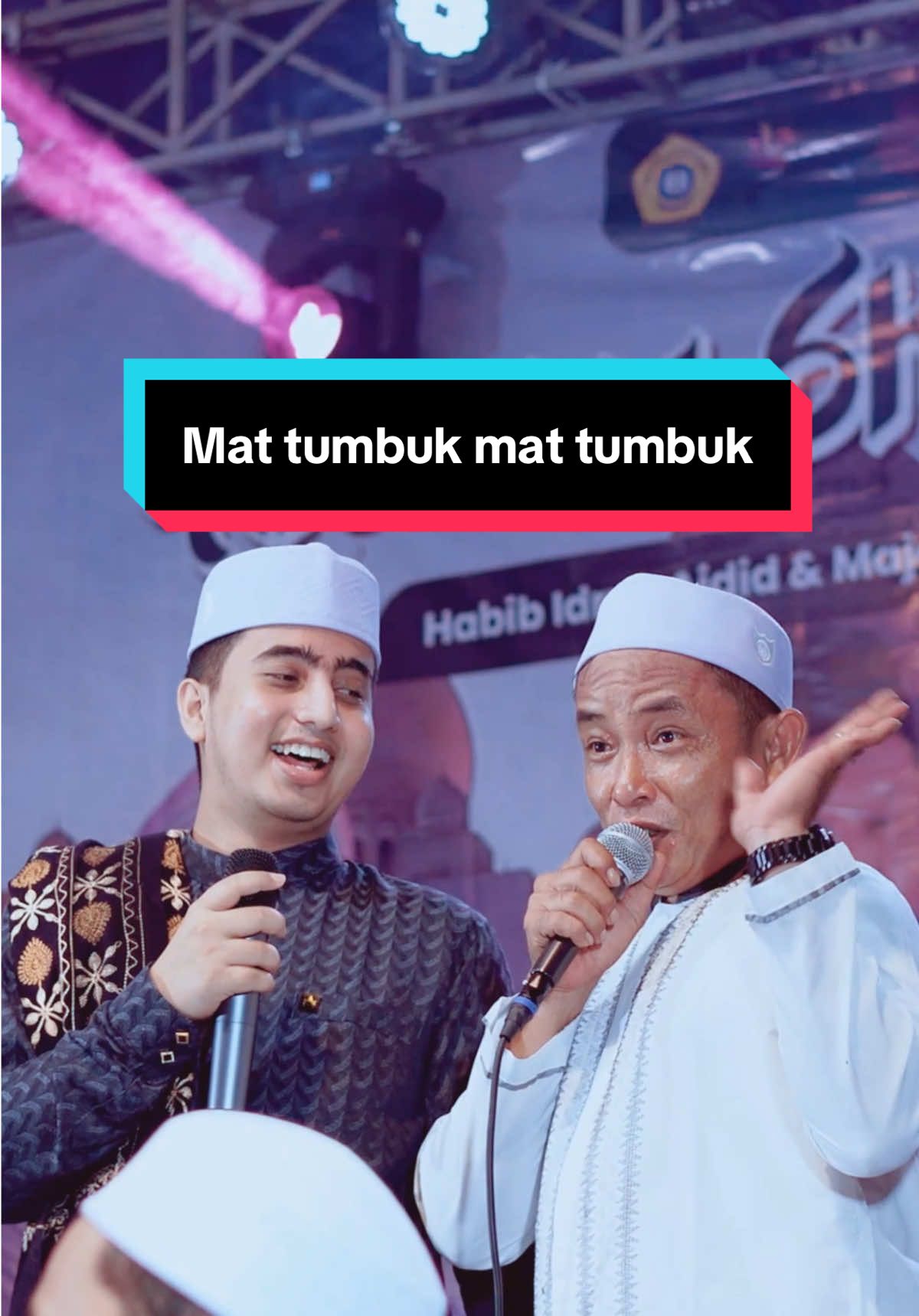 Vocalis satu ini buat habib idrus sakit perut #attaufiqlovers #mejelisattaufiq #attaufiqmadura #attaufiqstory #attaufiq #koploattaufiq #attaufiqmendunia @MAJLIS AT-TAUFIQ @attaufiqstory 