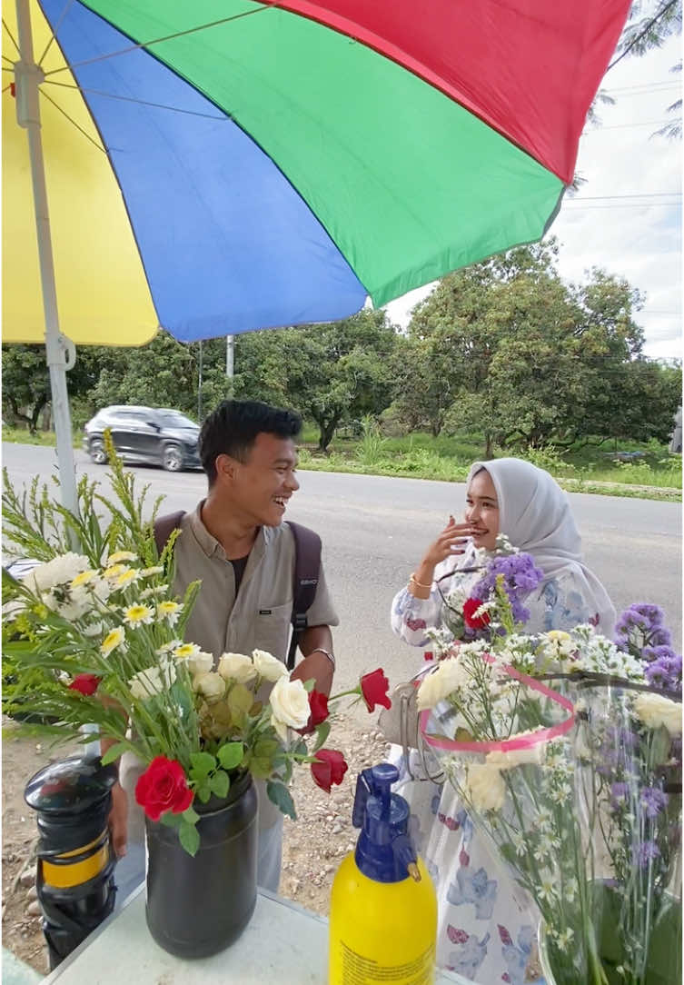 Aku tunggu sampai akhir 2024 yaa! Kita buka setiap sabtu minggu yaa🥰 #freshflowersibuhuan #bungahidup #silfayana #freshflower 