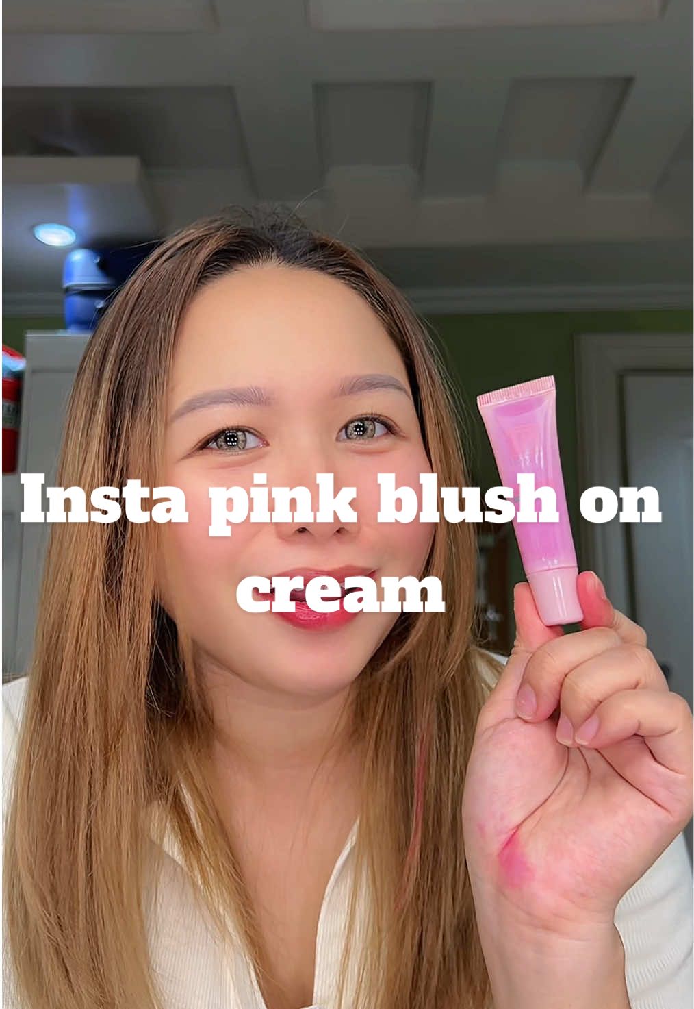 Grabe tong blush on na to !!!! Grabe sa pag ka pigmented 😍 #instapinkblush #instapinkblushcream #blushon #fypシ #foryourpage #trendingnow #viralvideo #tiktokaffiliate #bestbudolfinds #quianefe 