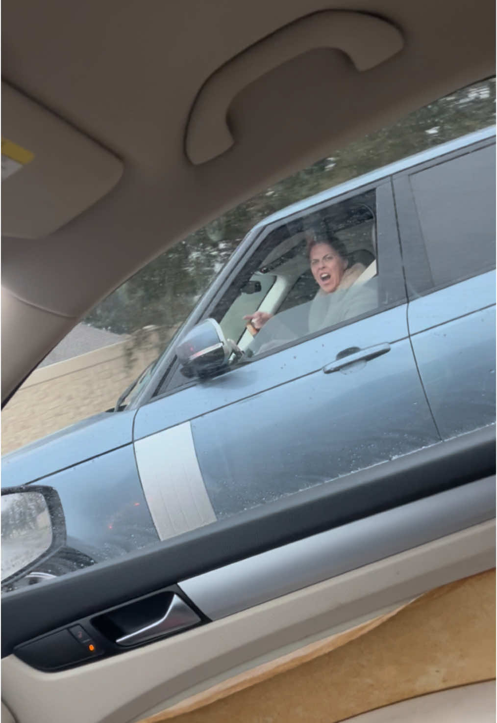 karen take it easy😂😂 gonna stress yourself out😩 lady was driving crazy acting like she was gonna hit my car on purpose so i started recording in case she did - nah she just crashed out instead💀😅  #karengonewild #karens #executive #5million #flowermoundtx #psycho #fyp #fypシ #fypシ゚viral #baddriver #