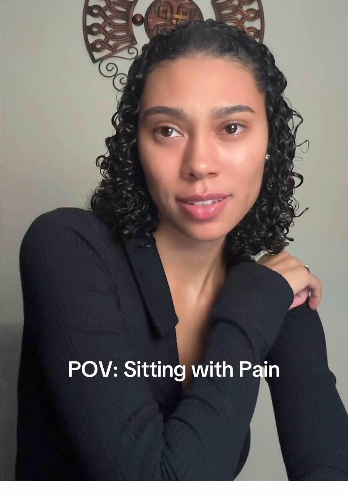 Sitting with Pain This is ‘Pain’ in attempt to gain attention. Intimidating and difficult to face, initially. The more you lean in, the more you feel how fragile ‘Pain’ really is. Desperate to be set free, yet ignored and dismissed back to the depths of the soul. A piece by Makya inspired by Pain.