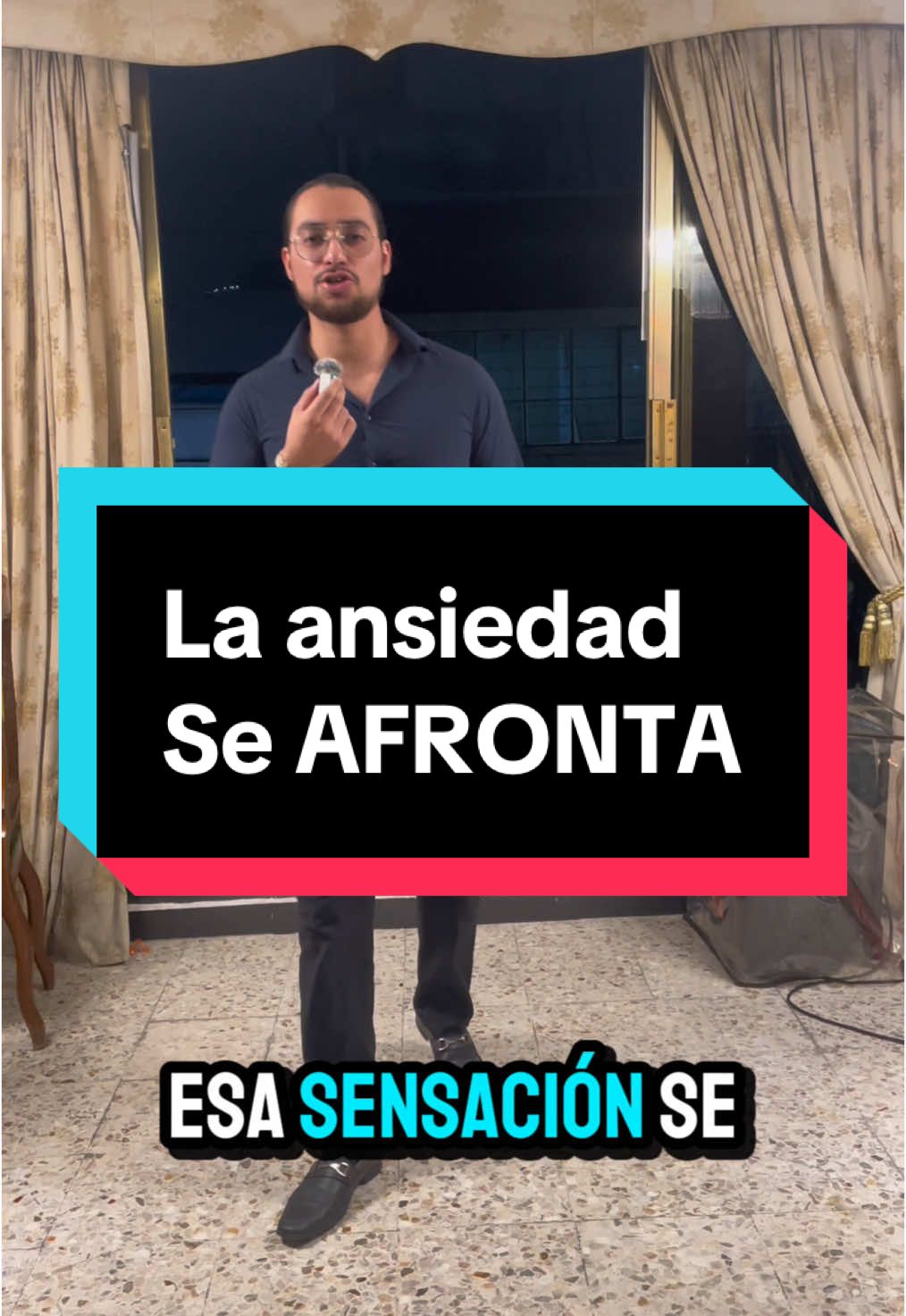 La ansiedad no desaparece evitándola, sino enfrentándola. Cada vez que huyes, se hace más fuerte. Aprende a afrontar tus miedos y toma el control de tu vida. Agenda tu cita por mensaje .#ansiedad #ansiedadegeneralizada #trastornodeansiedad #saludmental #depresion #ataquesdeansiedad #depresion #ataquesdeansiedad #depresion #agorafobia #fobiasocial #psicologia #depresion 