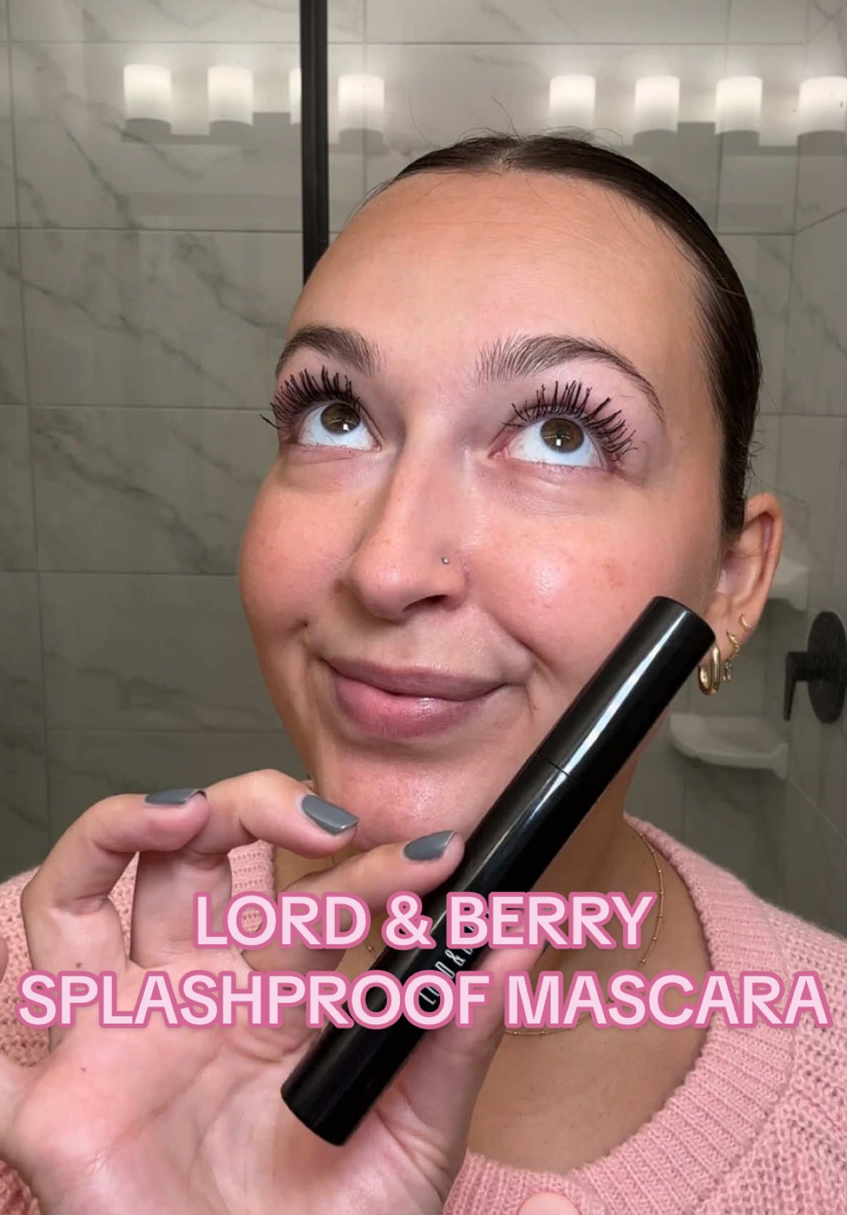 Splashproof Mascara from @Lord & Berry US won’t budge all day long 💓  #lordandberry #splashproofmascara    #mascara #mascarareview #mascararoutine #MakeupRoutine 