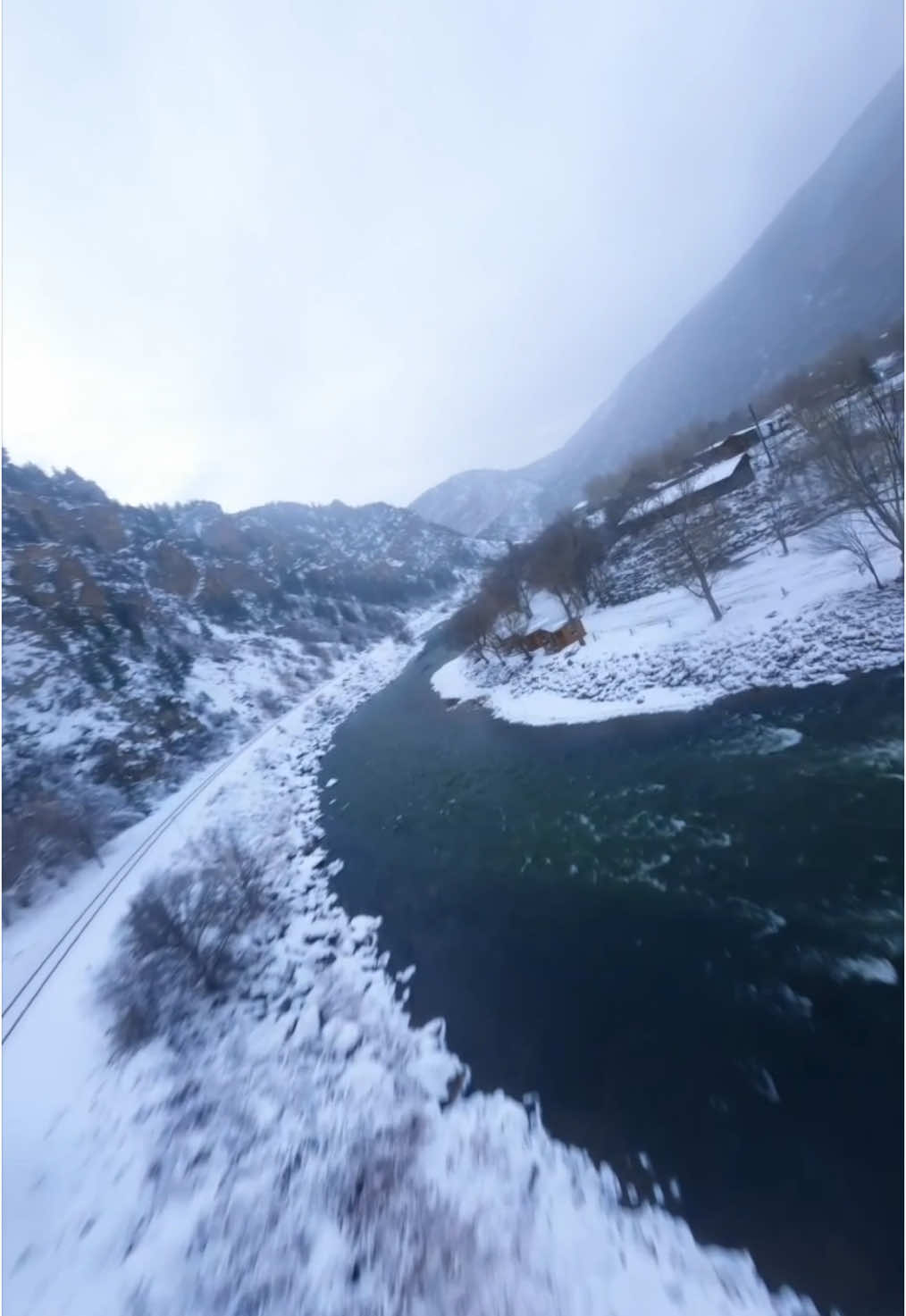 Silent Night, Snowy Flight: Flying Through a Winter Wonderland❄️🎅🎄 #fpv #fpvdrone #fpvfreestyle #drone #dronevideo #droneshot #travel #traveltiktok #paradise #reallife #dronefootage #dronelife #nature #naturevibes #naturelover #aerial #forest #mountain #drones #dronetiktok #fpvlife #colorado #winter #wintervibes #christmas #healing #HealingJourney 