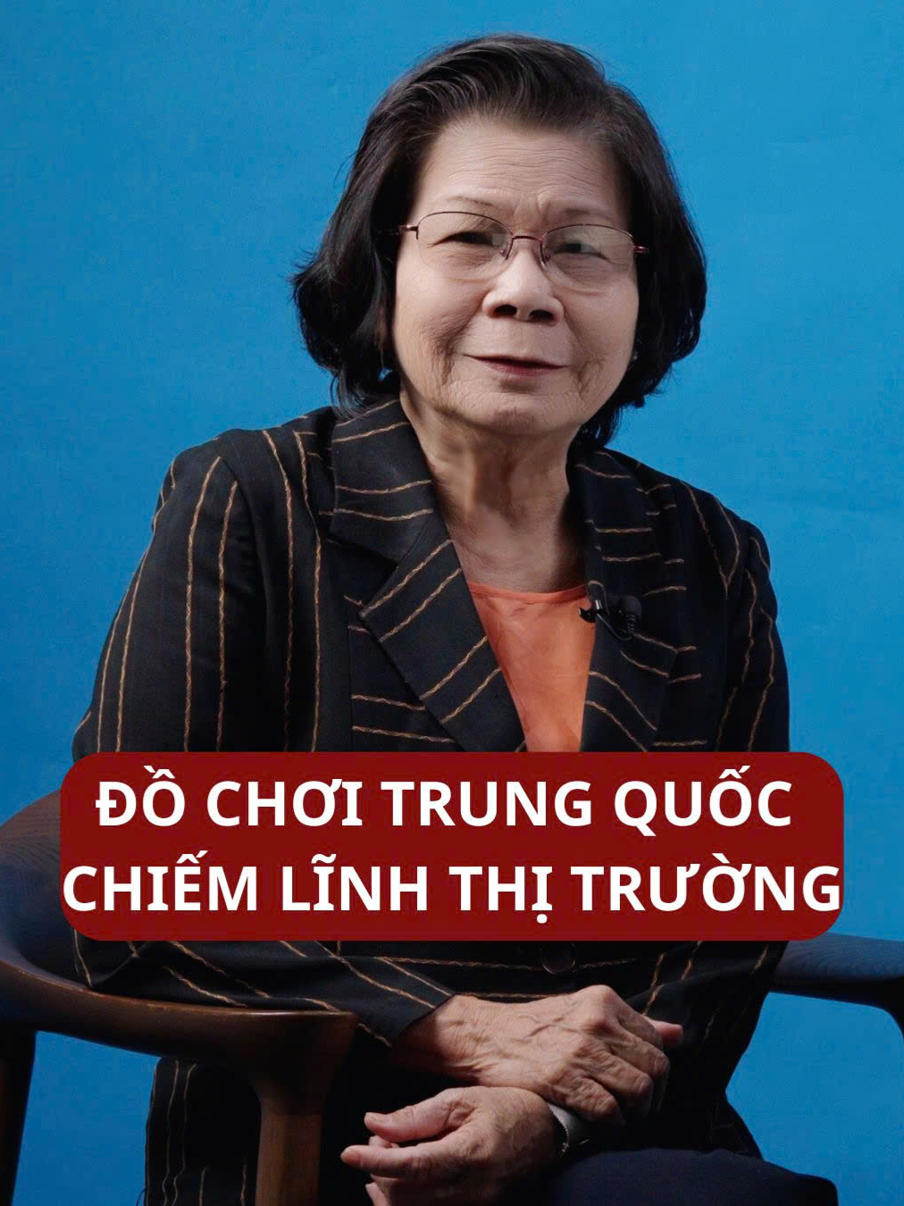 ĐỒ CHƠI TRUNG QUỐC CHIẾM LĨNH THỊ TRƯỜNG Các doanh nghiệp ngành đồ chơi Trung Quốc tăng trưởng mạnh năm nay, chủ yếu nhờ bán các sản phẩm hot hiện nay như hộp mù (blind box), Labubu, thẻ bài, tranh ảnh… Hiện nay, đồ chơi không chỉ là một thị trường tiêu dùng “màu mỡ”, mà còn là hiện tượng văn hóa, tạo động lực lớn cho các doanh nghiệp và thu hút sự quan tâm mạnh mẽ từ các nhà đầu tư trong và ngoài Trung Quốc. #maybevn #5phutchuyenthitruong#maybepodcast #news #xuhuong